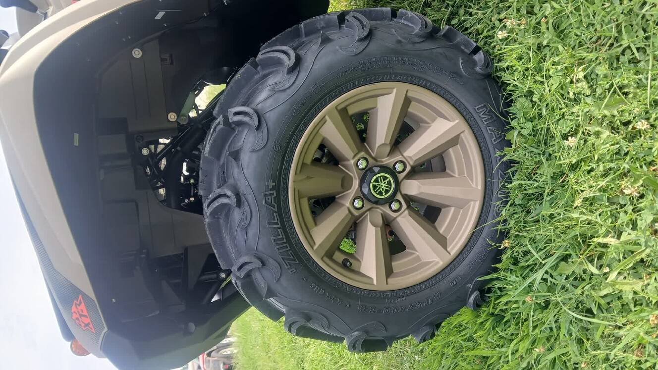 A photo of this 2027 Yamaha GRIZZLY EPS XT-R