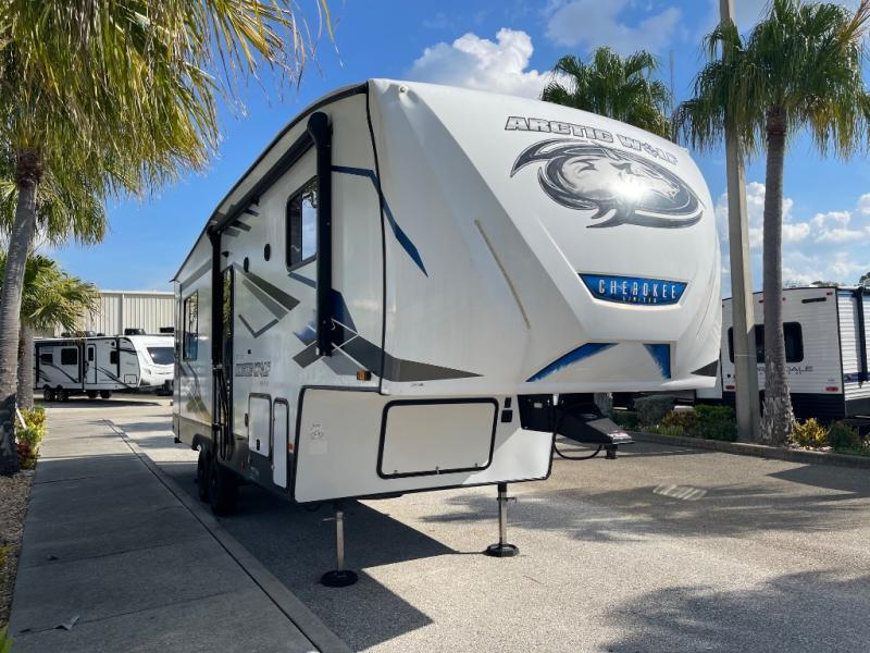 2024 Cherokee Arctic Wolf ARCTIC WOLF 27SGS in nokomis FL