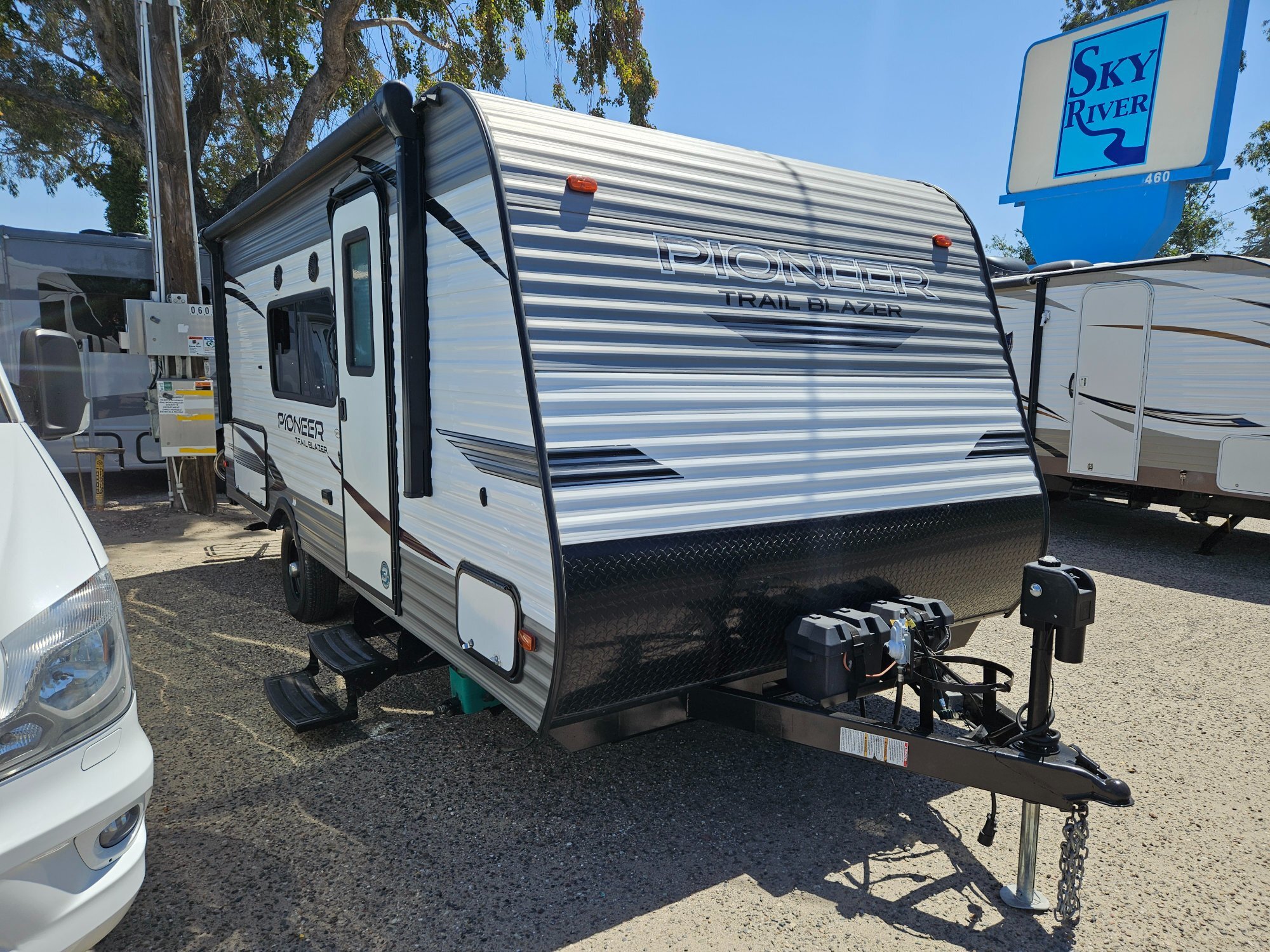 2021 Heartland Rv Pioneer Trail Blazer BH170 in pismo beach CA