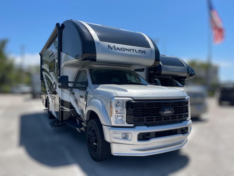 2025 Thor Motor Coach Magnitude S29 in nokomis FL