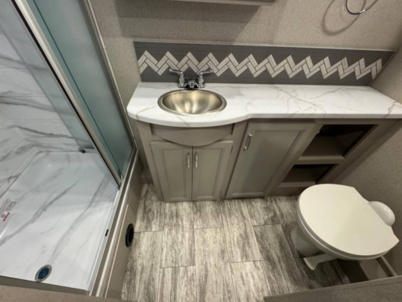 A photo of this 2025 Thor Motor Coach Magnitude S29