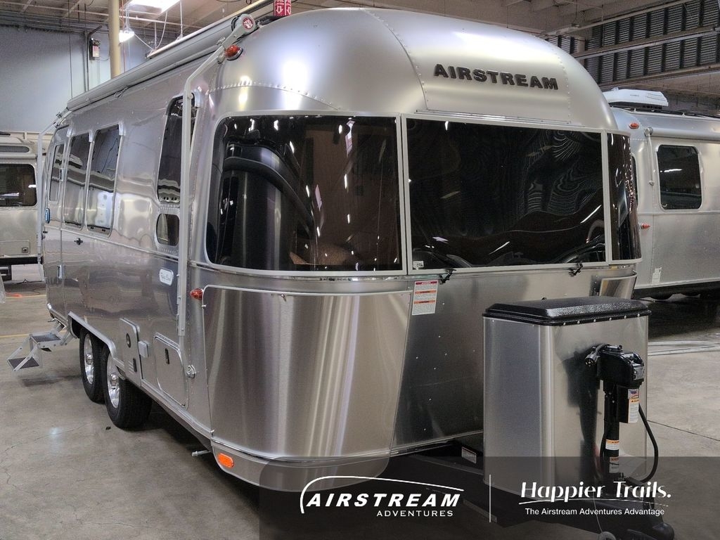 2026 Airstream Flying Cloud 23FB in clackamas OR