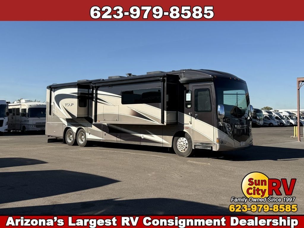 2016 Winnebago Tour 42QD in peoria AZ