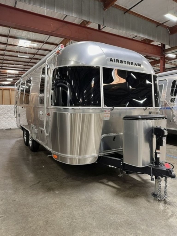 2025 Airstream Flying Cloud 23FB in fairfield CA