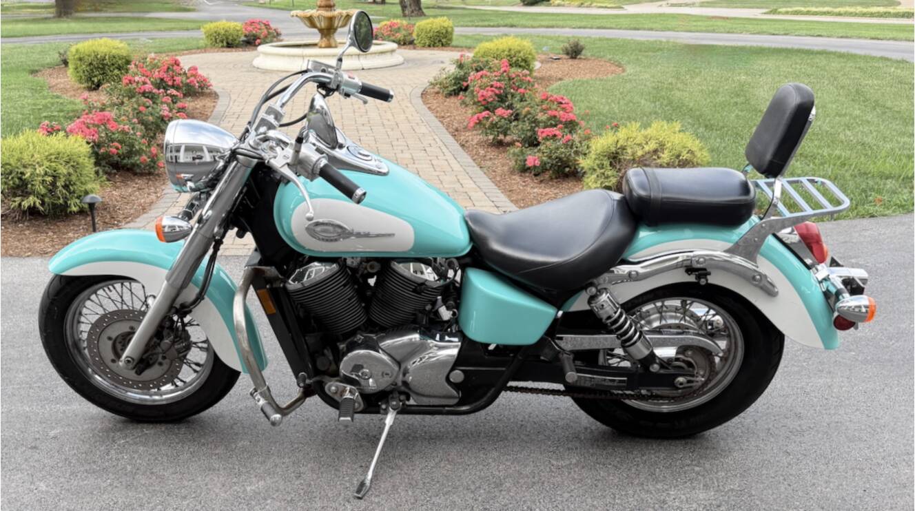 A photo of this 2003 Honda SHADOW