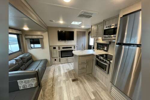 2022 Coachmen CATALINA LEGACY 343BHTS in greenwood IN