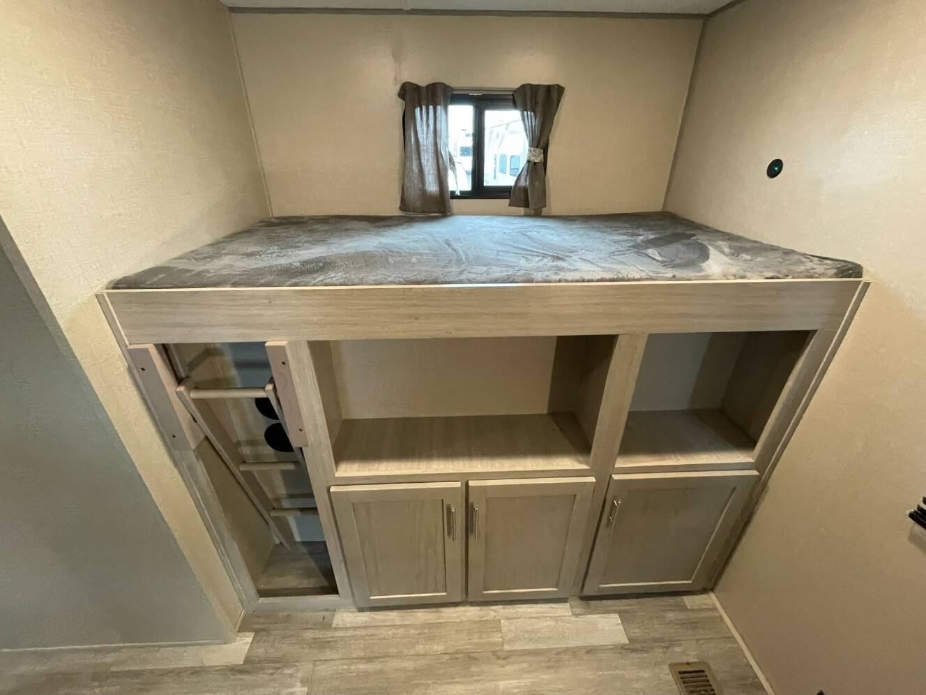 A photo of this 2022 Coachmen CATALINA LEGACY 343BHTS