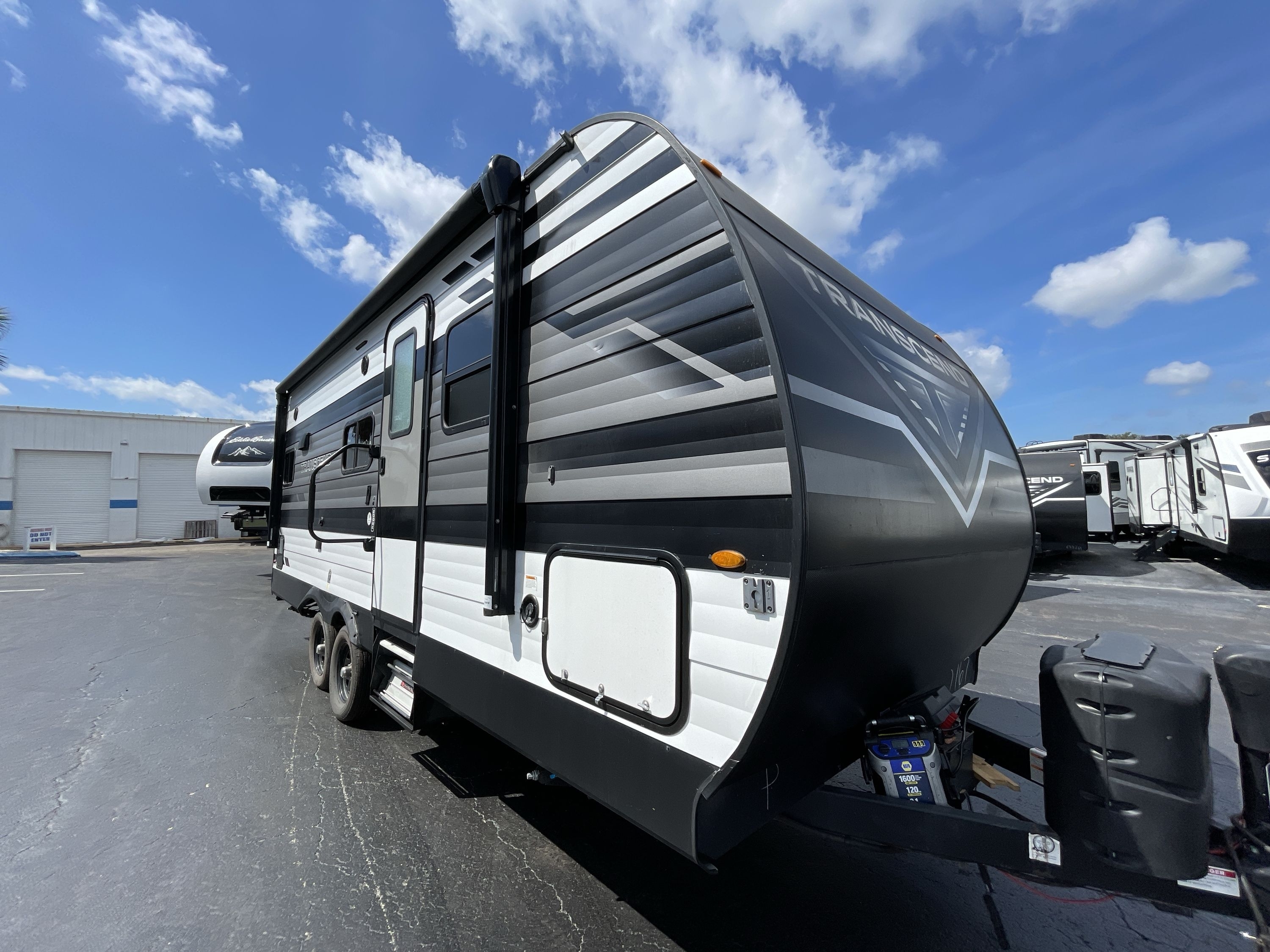 2023 Grand Design TRANSCEND XPLOR 200MK in pinellas park FL