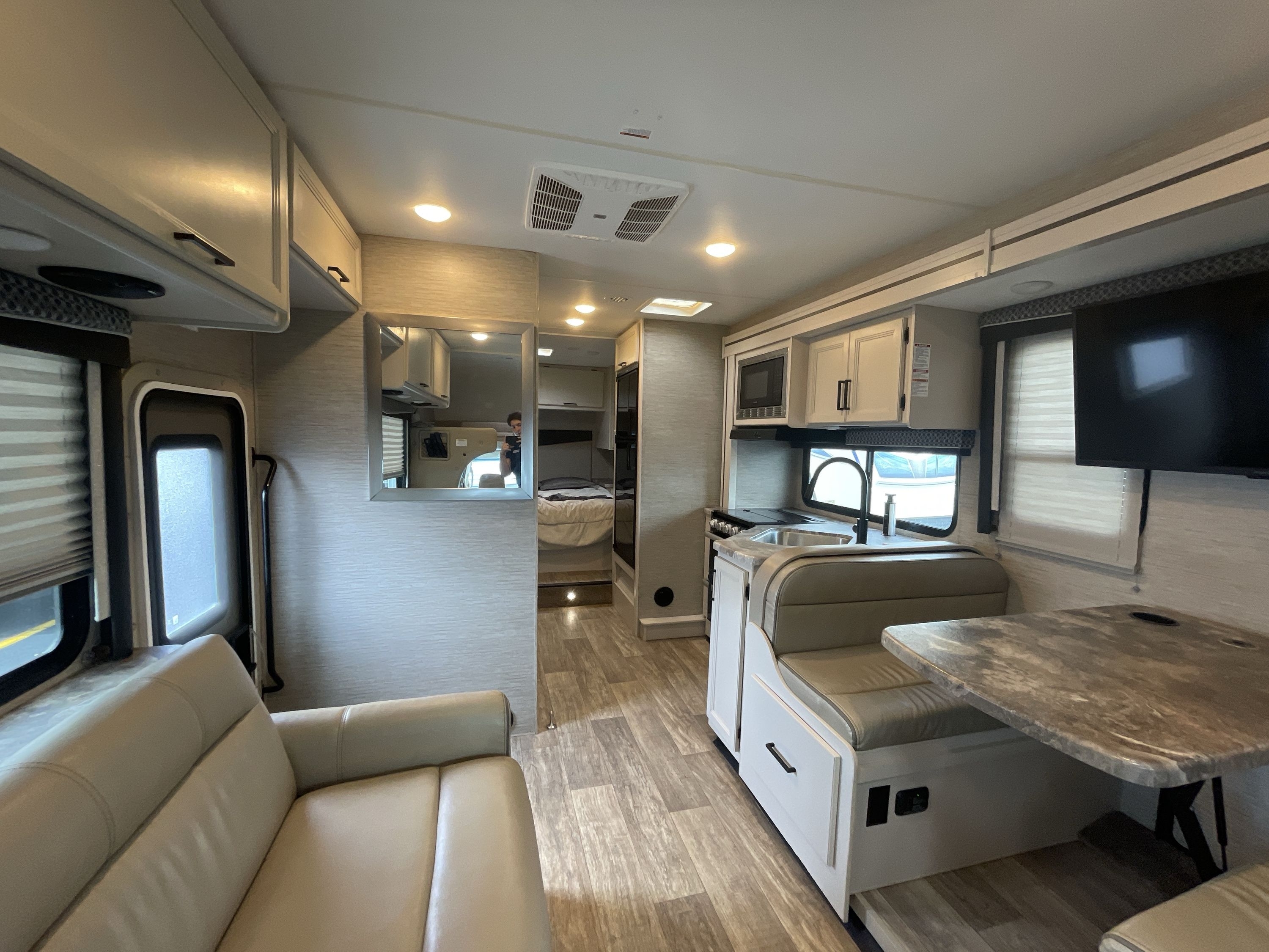 2023 Thor CHATEAU 28Z in st. augustine FL