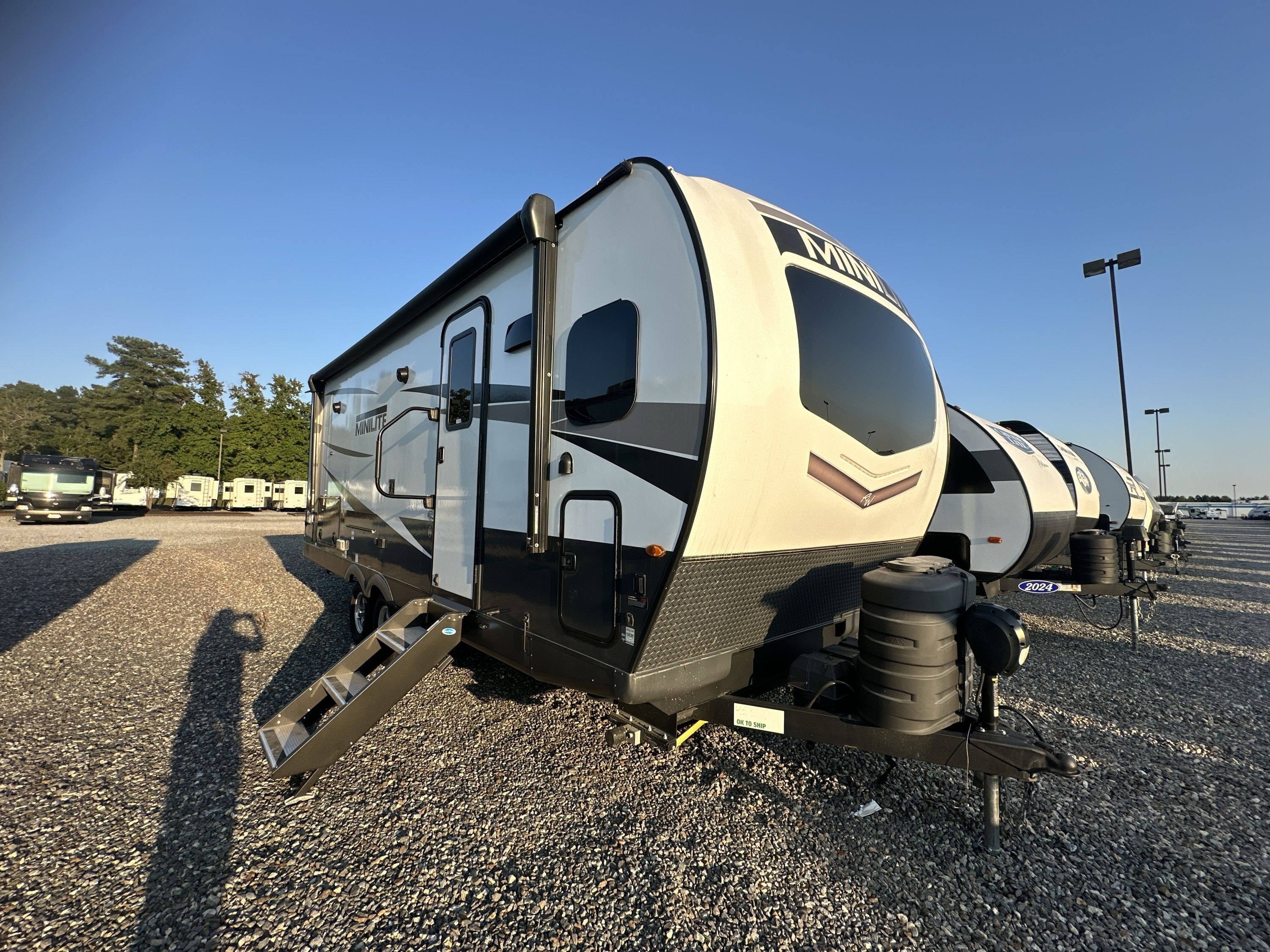 2024 Forest River ROCKWOOD MINI LITE 2506S in ashland VA