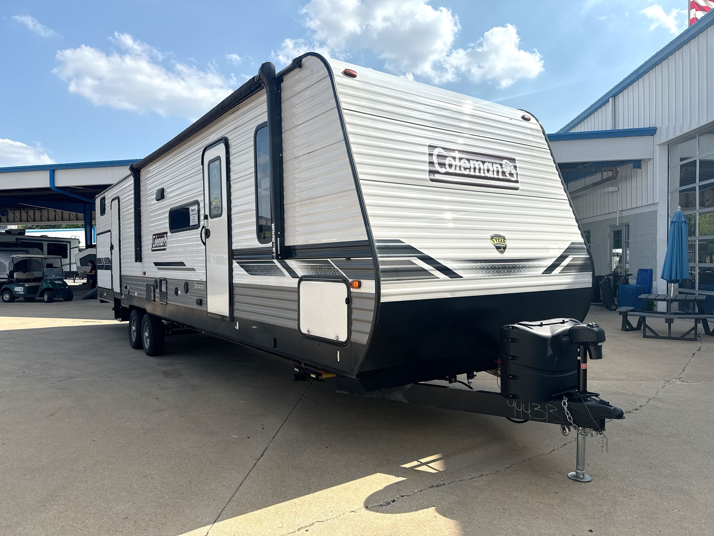 2022 Coleman COLEMAN LANTERN 334BH in wauconda IL