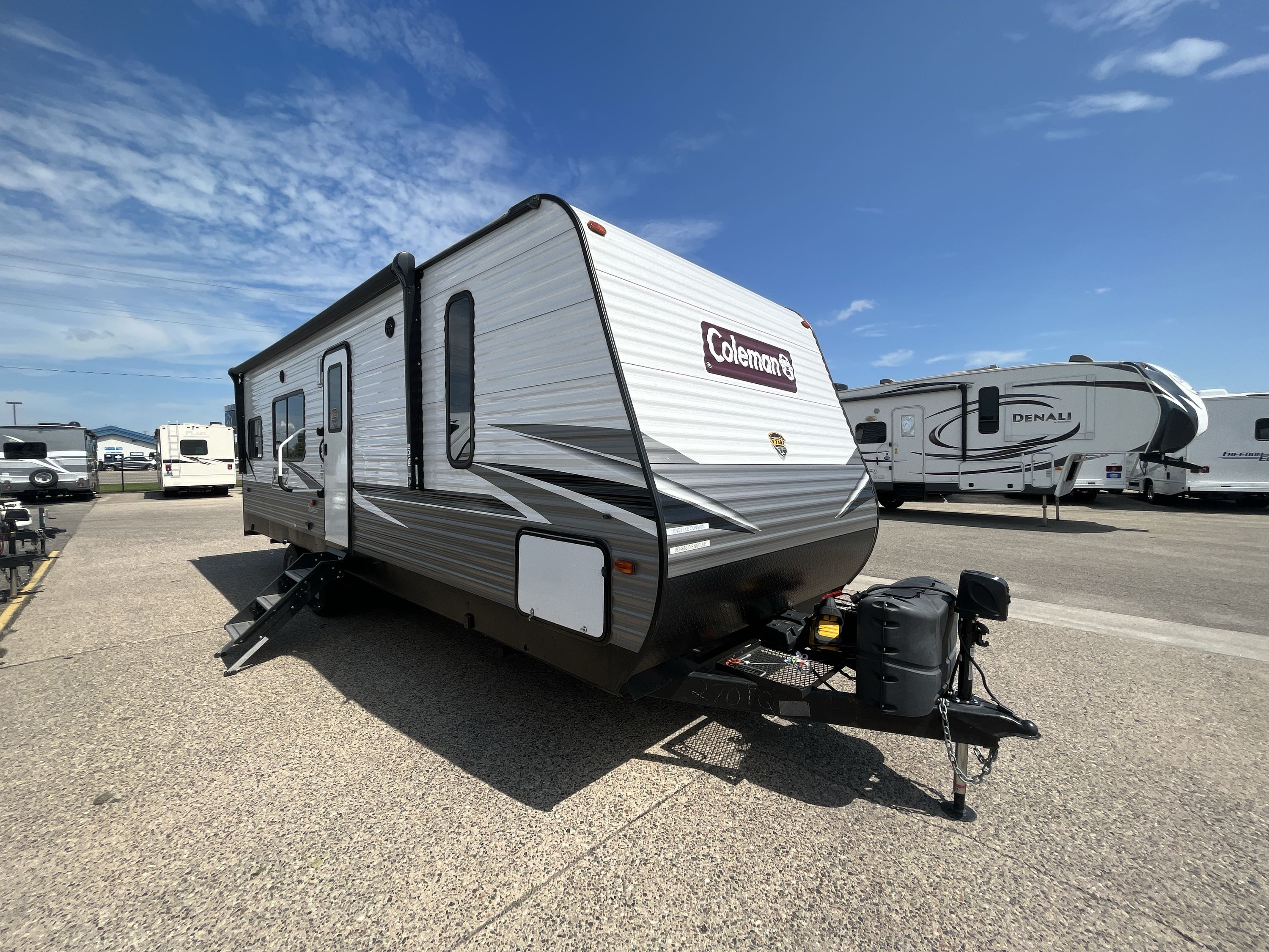2021 Coleman COLEMAN LANTERN 270TQ in west fargo ND