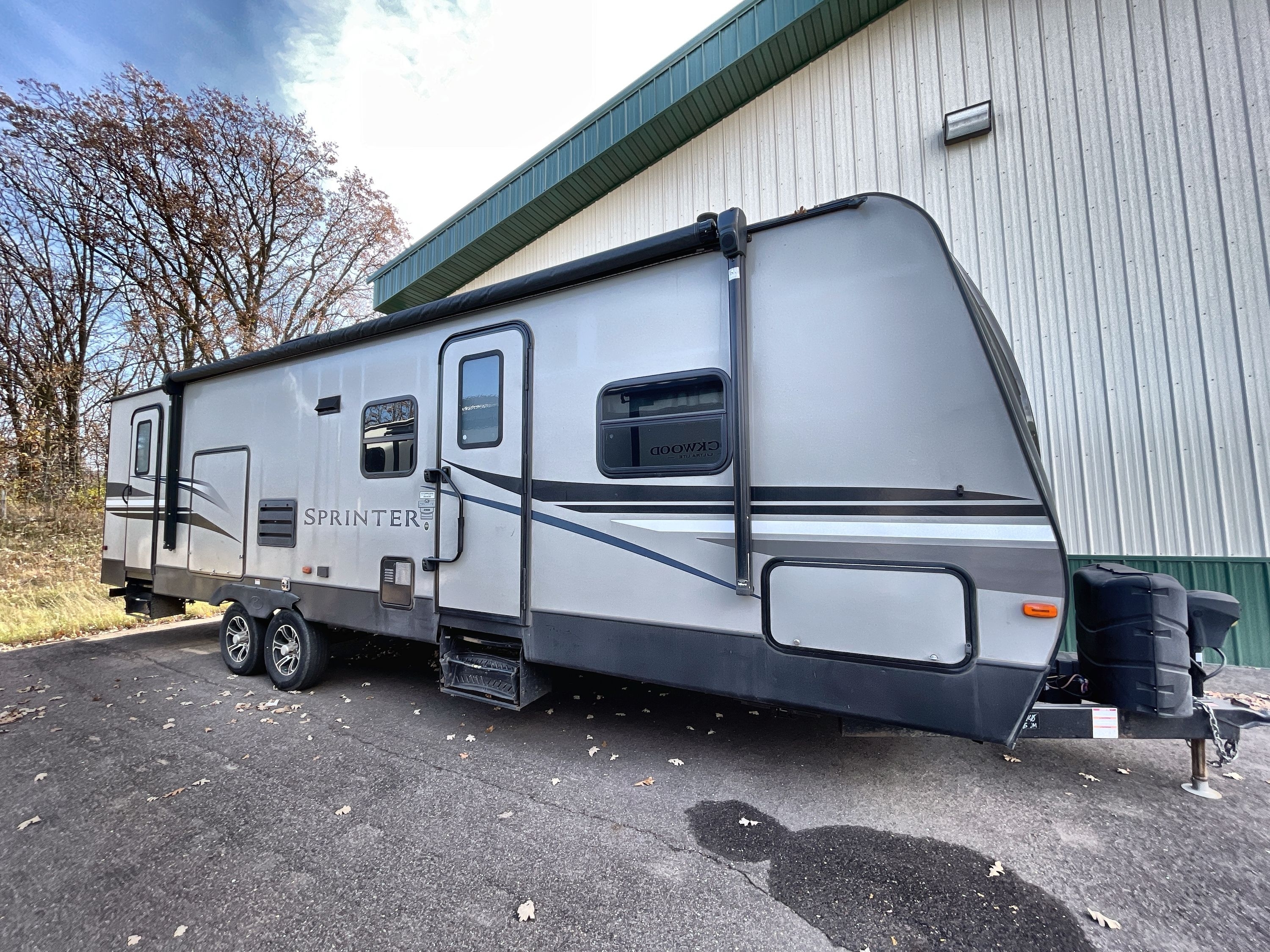 2020 Keystone SPRINTER CAMPFIRE 29DB RV