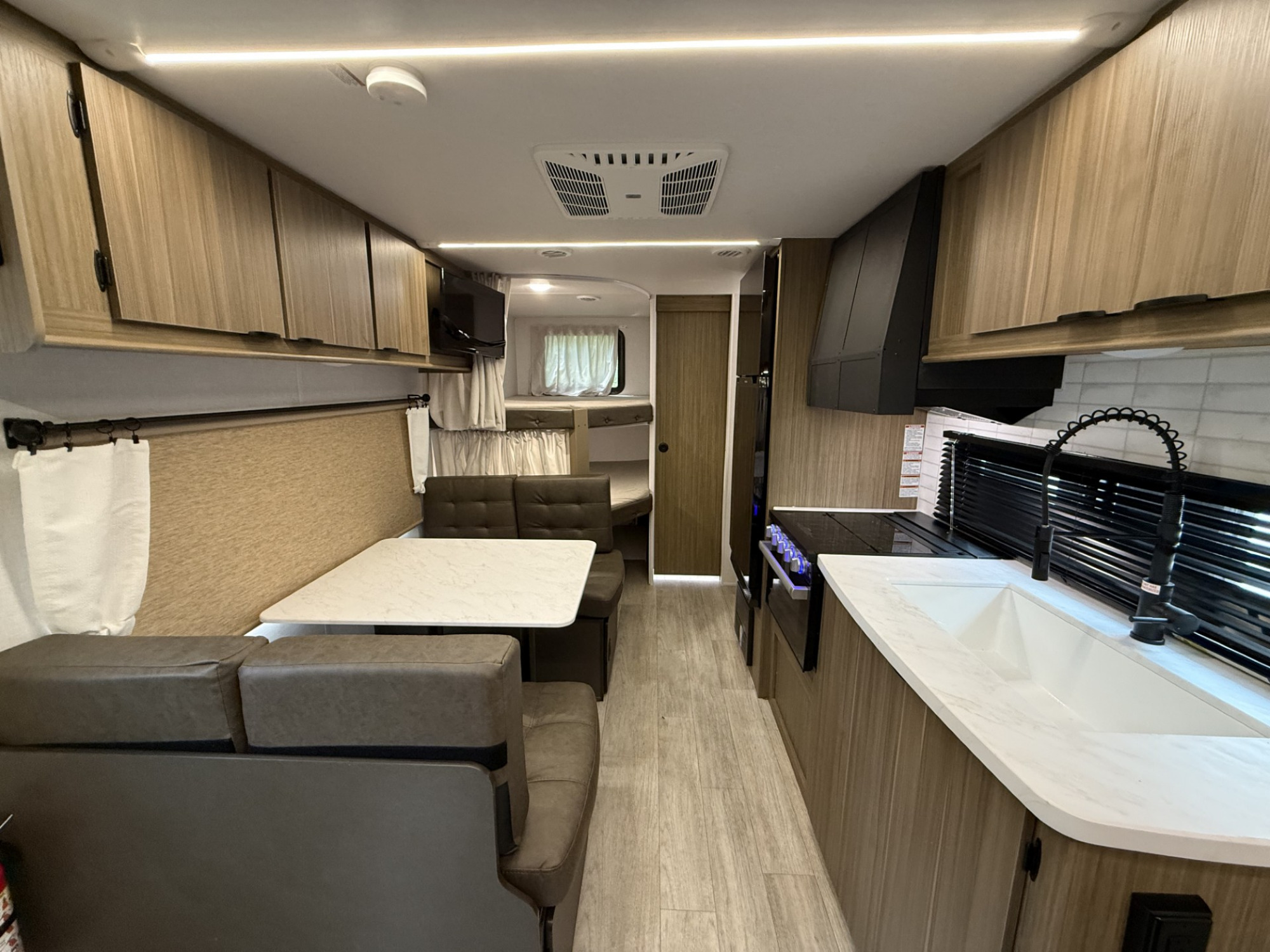 2025 Forest River WILDWOOD X-LITE 261BHXL in berkley MA
