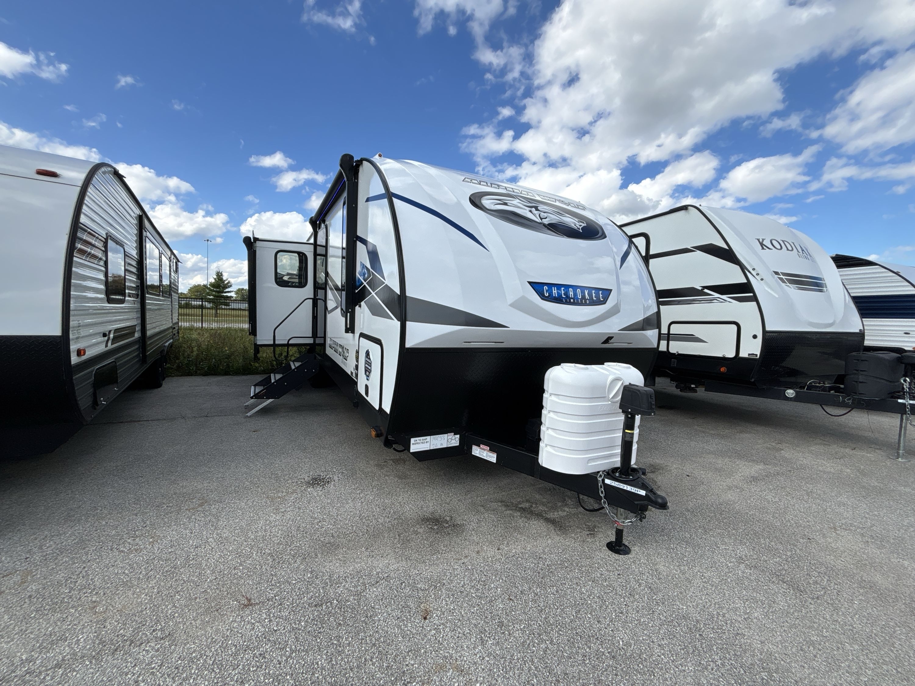2024 Forest River ALPHA WOLF 26RL-L in rossford OH
