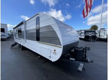 2025 Forest River Wildwood X-Lite 26ICE Review image