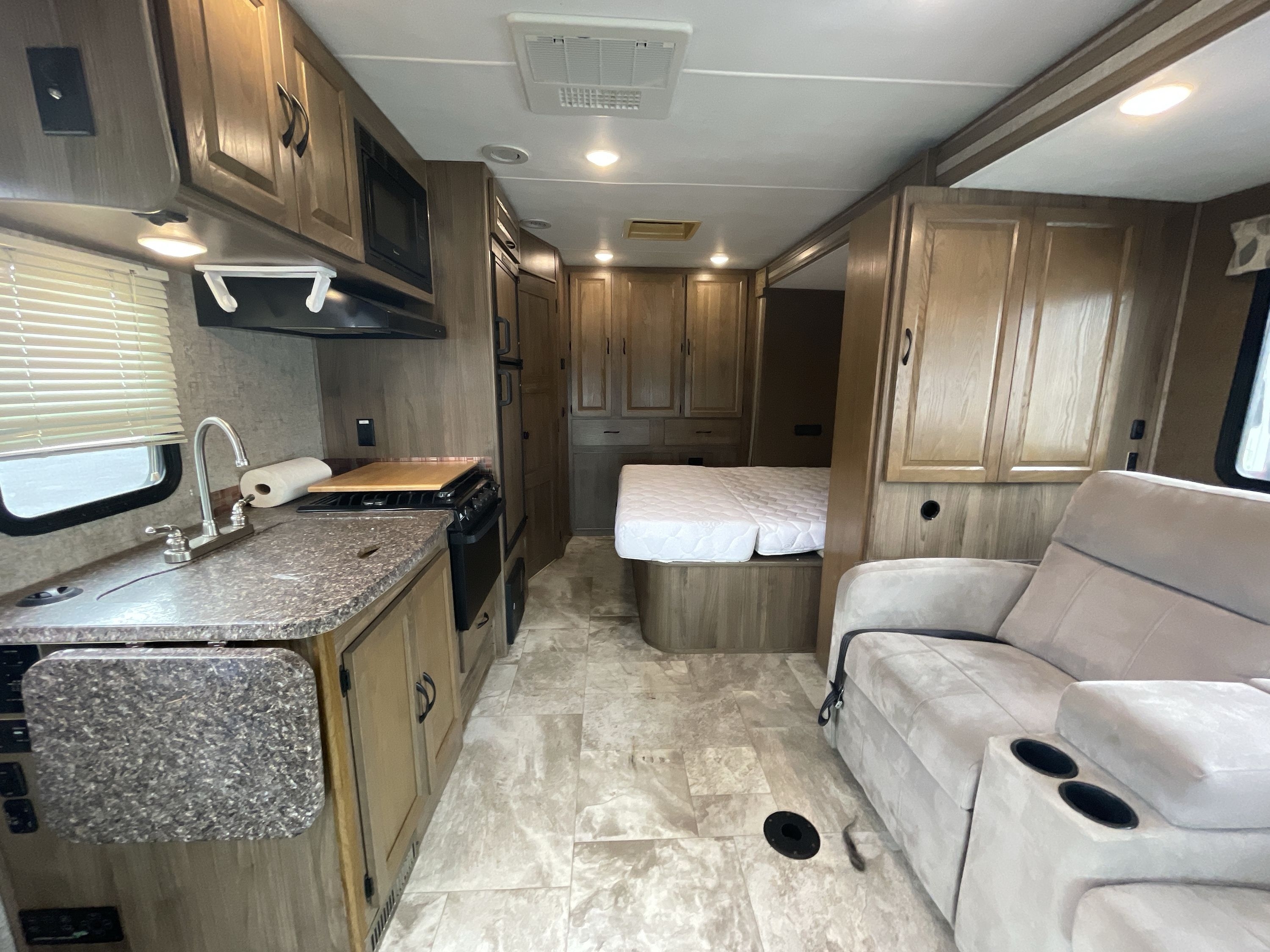 2018 Coachmen PRISM 2200LE in bartow FL