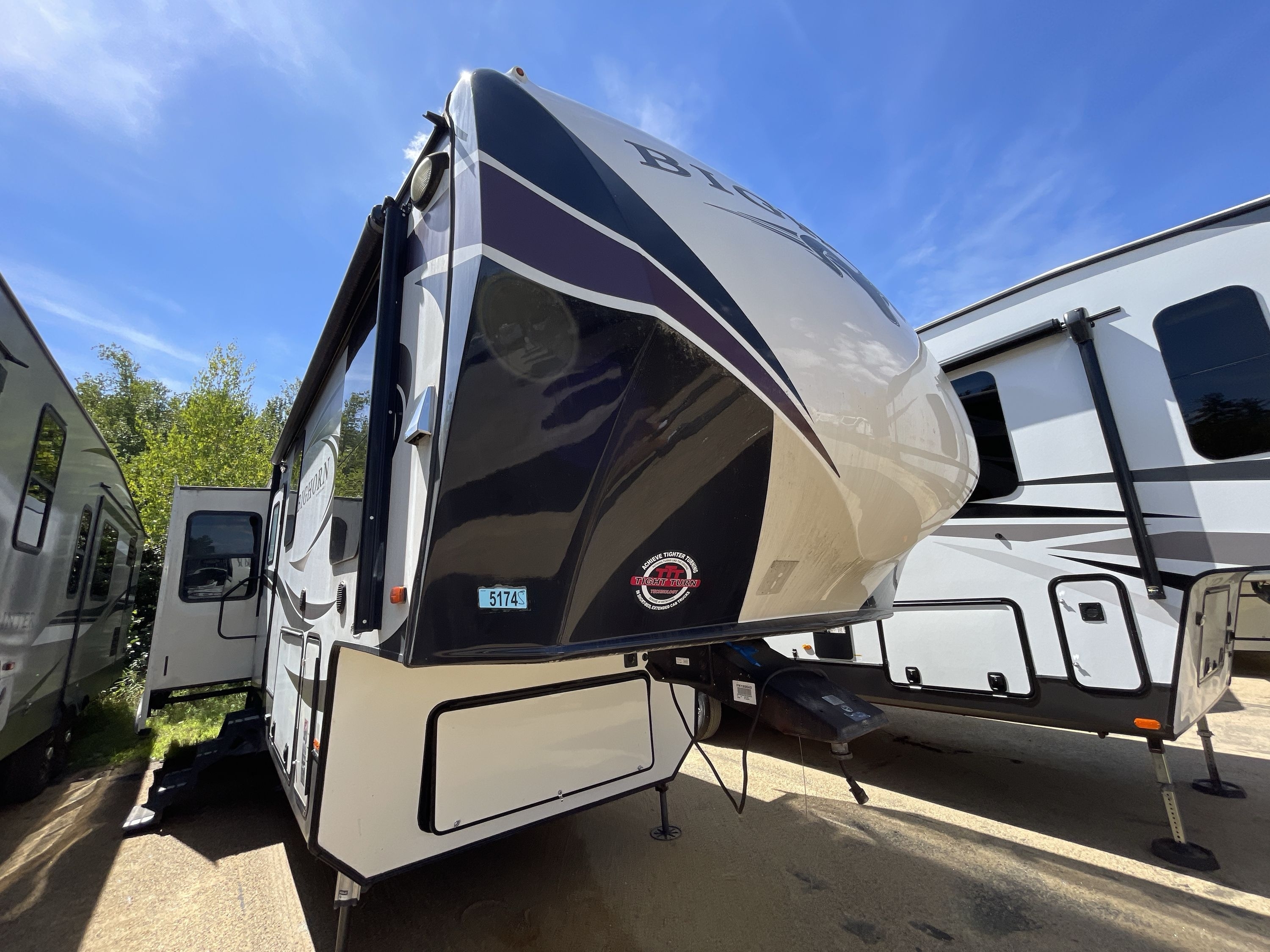 2019 Heartland BIGHORN 3270RS in chichester NH