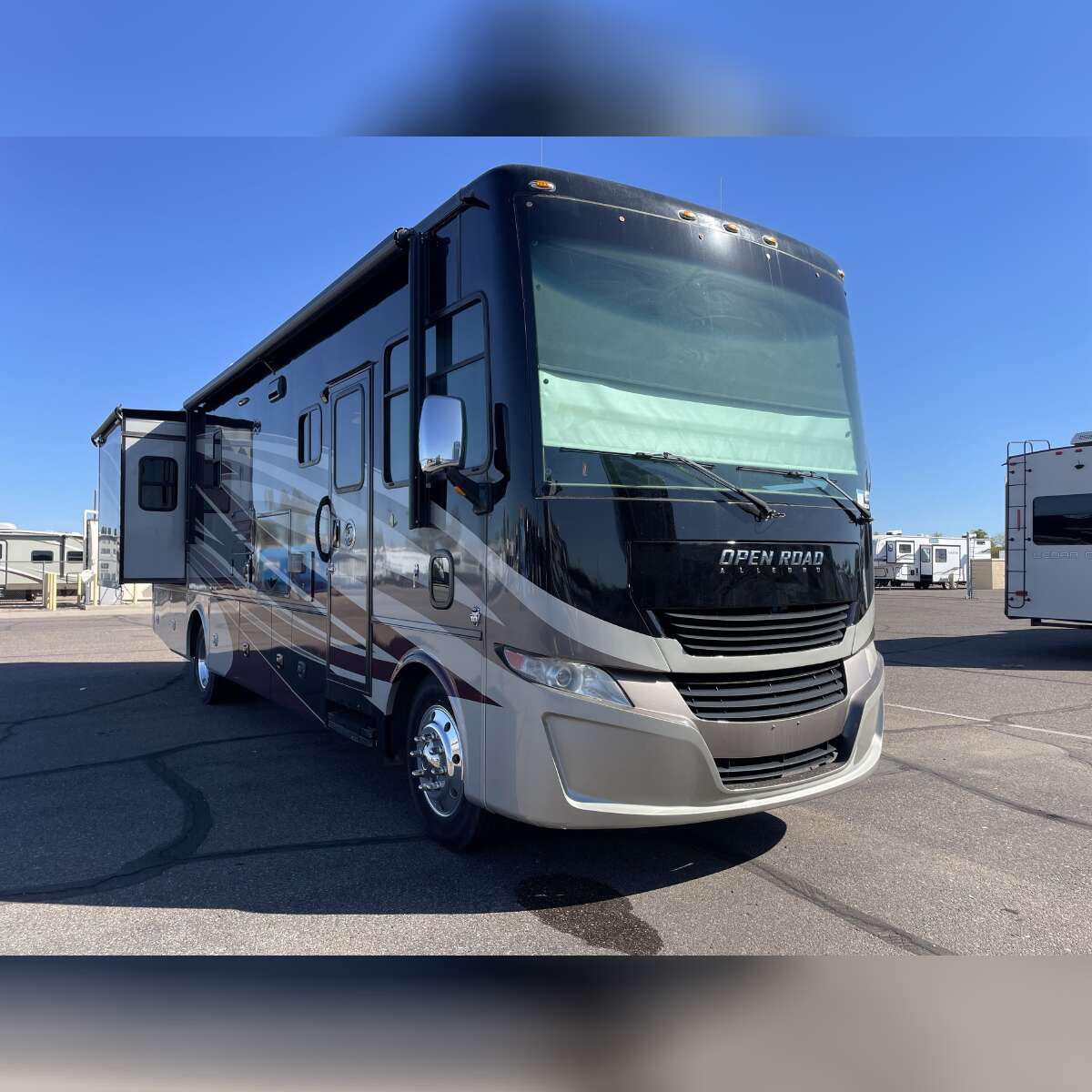 2018 Tiffin Allegro 32SA