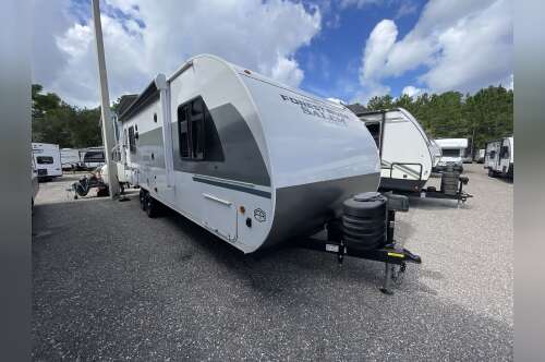 2025 Forest River SALEM CRUISE LITE 24RLXLX in jacksonville FL