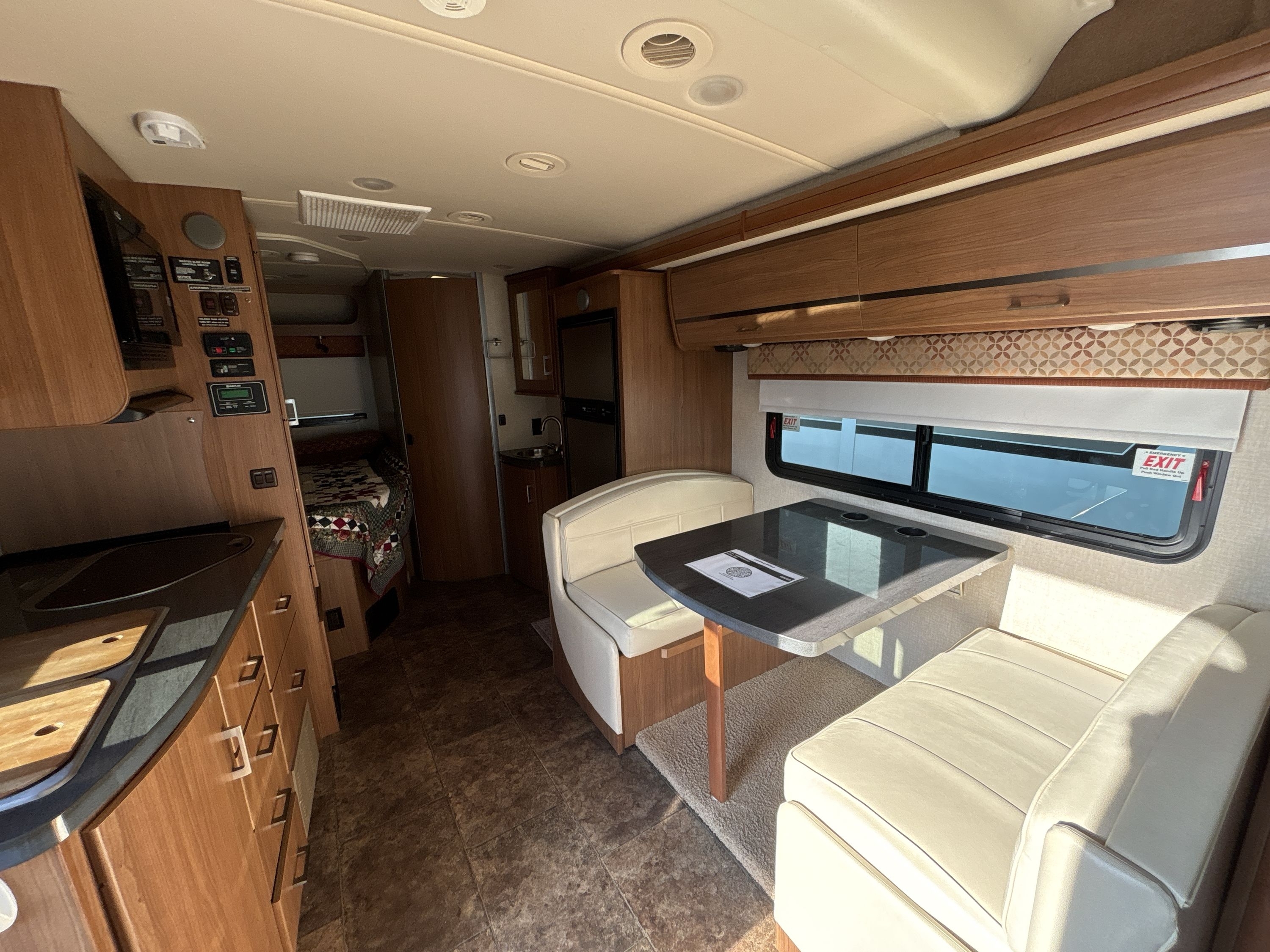 2014 Winnebago VIEW 24J in sherman TX