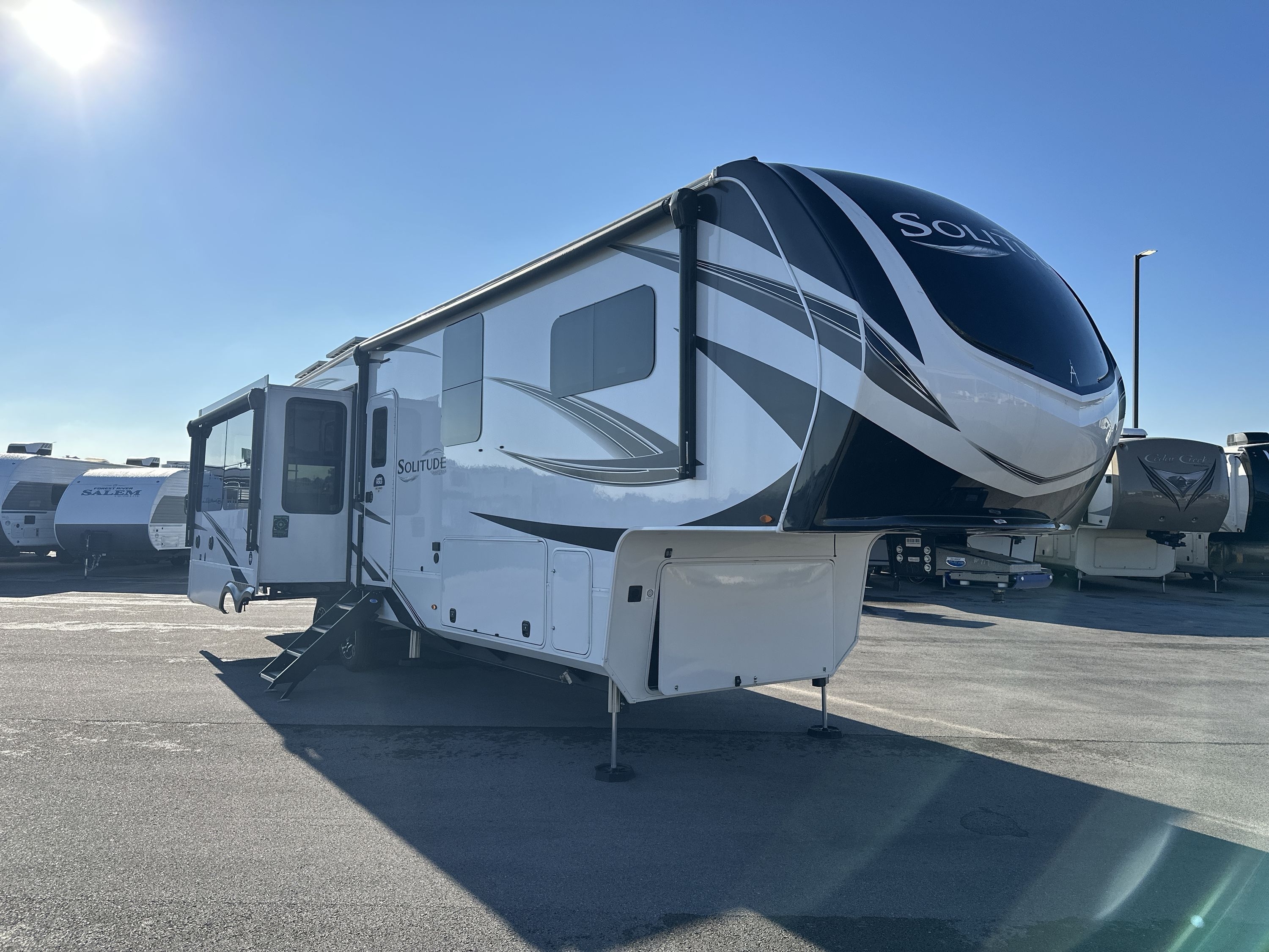 2025 Grand Design SOLITUDE 370DV in scott city MO