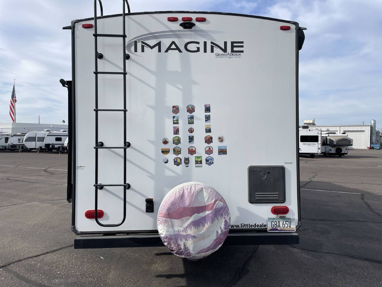 A photo of this 2023 Grand Design IMAGINE 2800BH