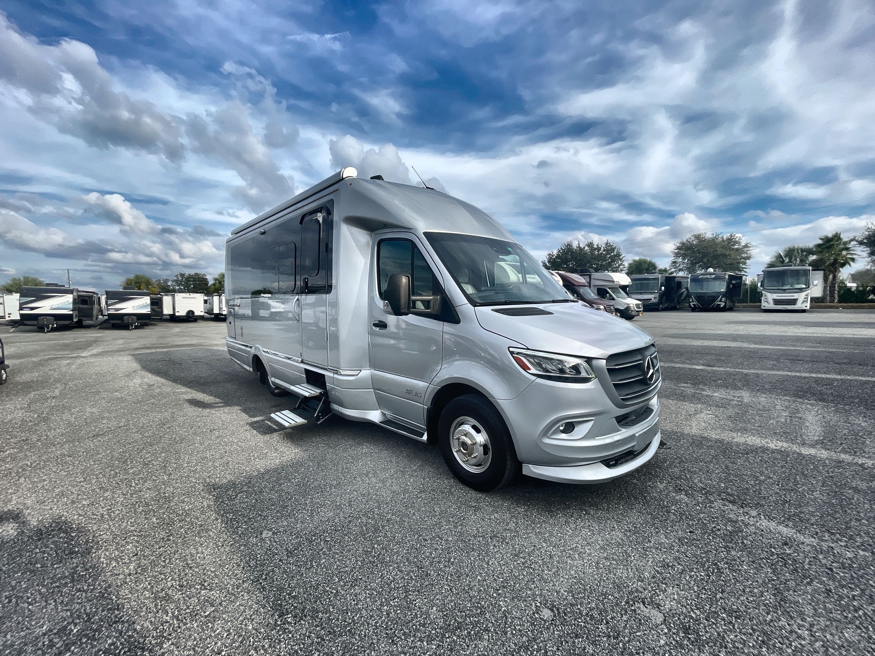 2021 Airstream ATLAS MURPHY SUITE in summerfield FL