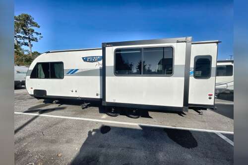 2024 Forest River SALEM CRUISE LITE 24RLXLX in orange park FL