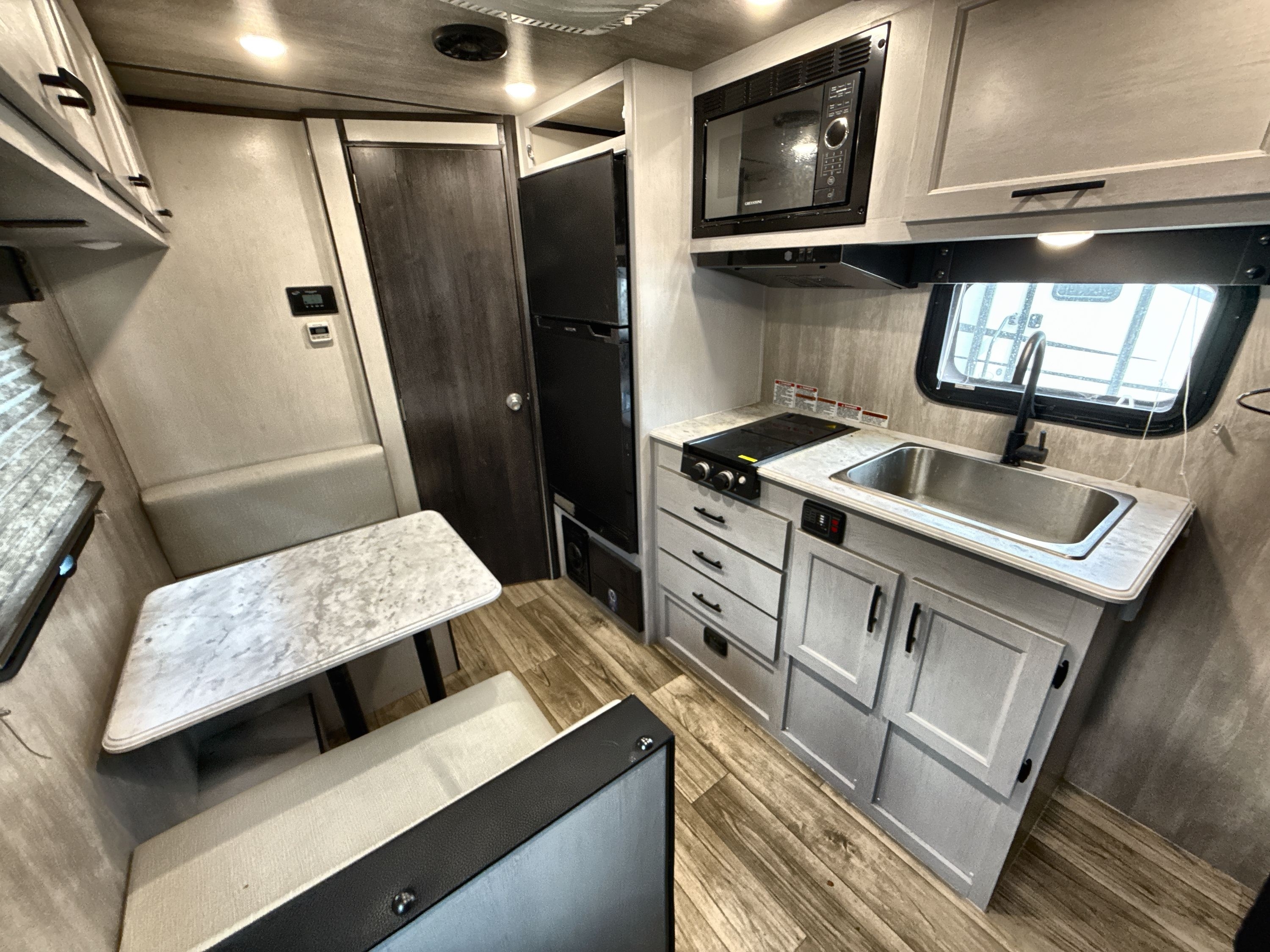 2024 Genesis Supreme SEA BREEZE 16RB in la mirada CA