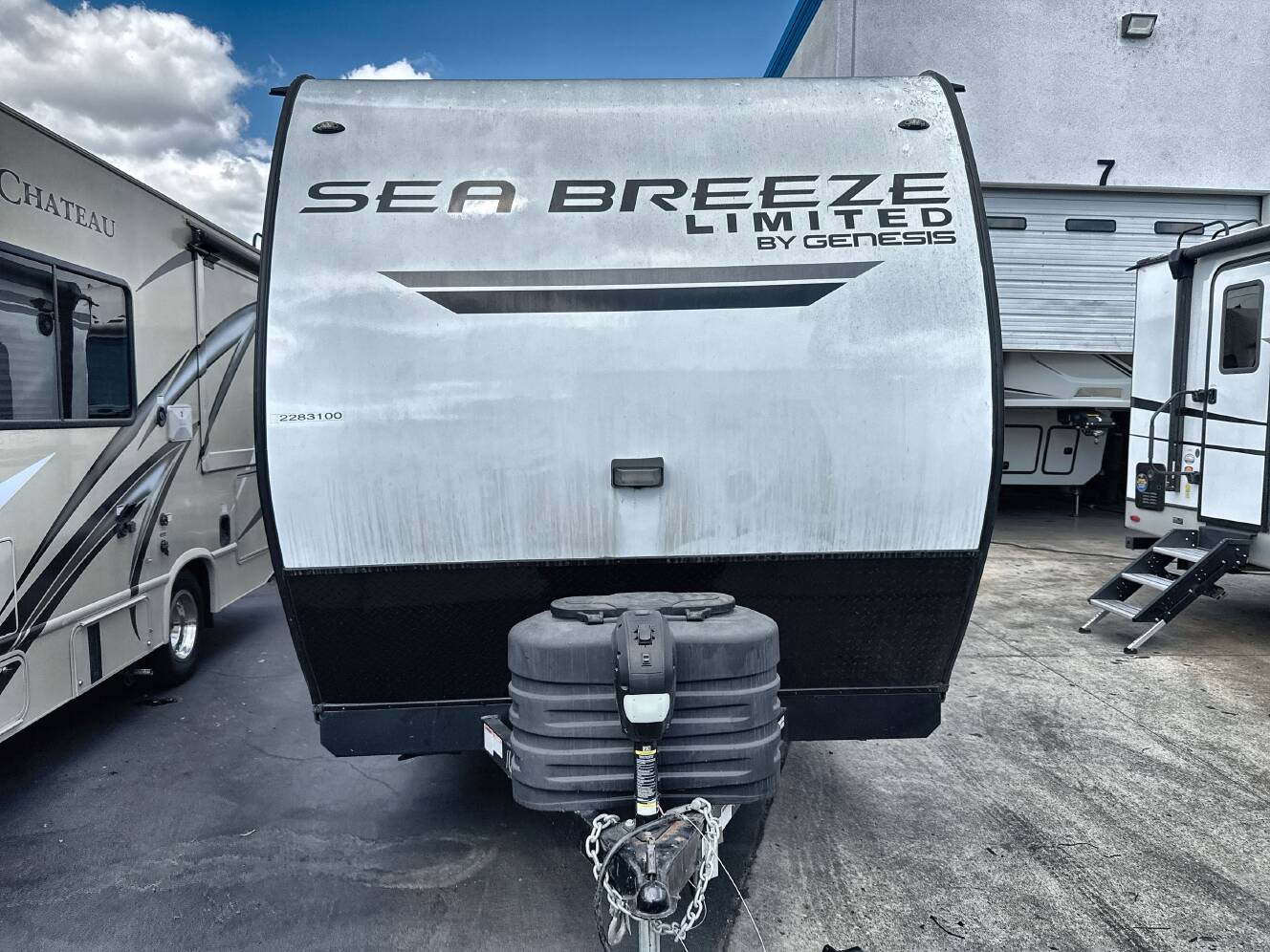 A photo of this 2024 Genesis Supreme SEA BREEZE 16RB