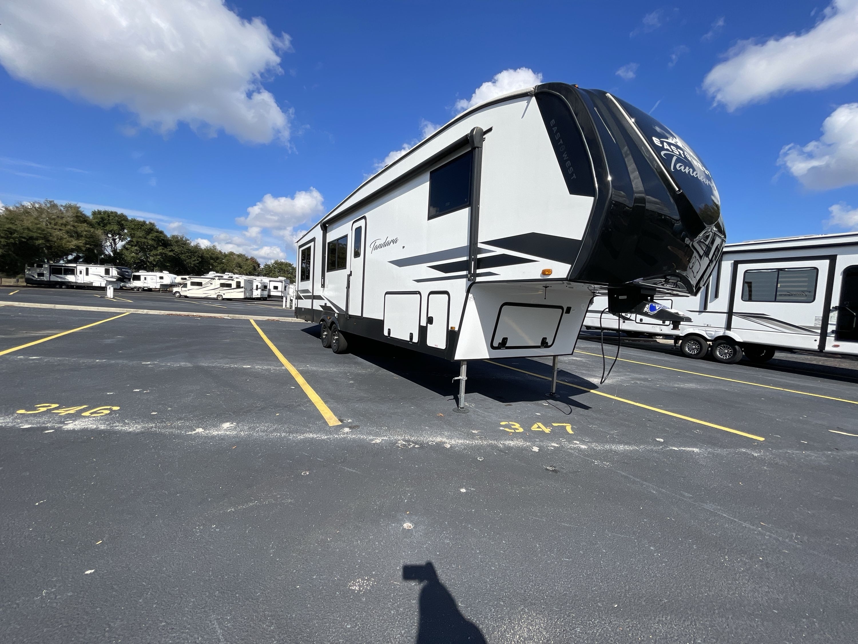 2025 East To West TANDARA 340RD in bartow FL