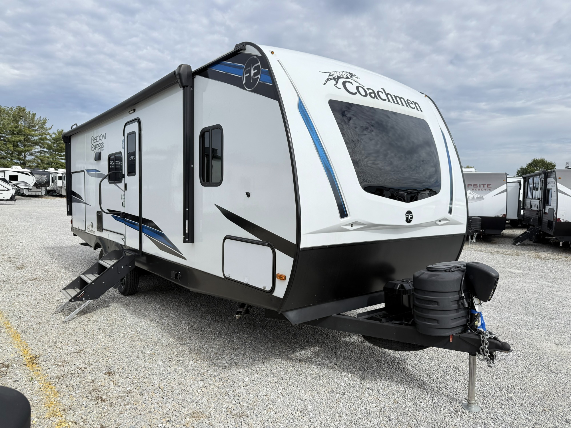 2024 Coachmen FREEDOM EXPRESS ULTRA LITE 252RBS in hanover PA