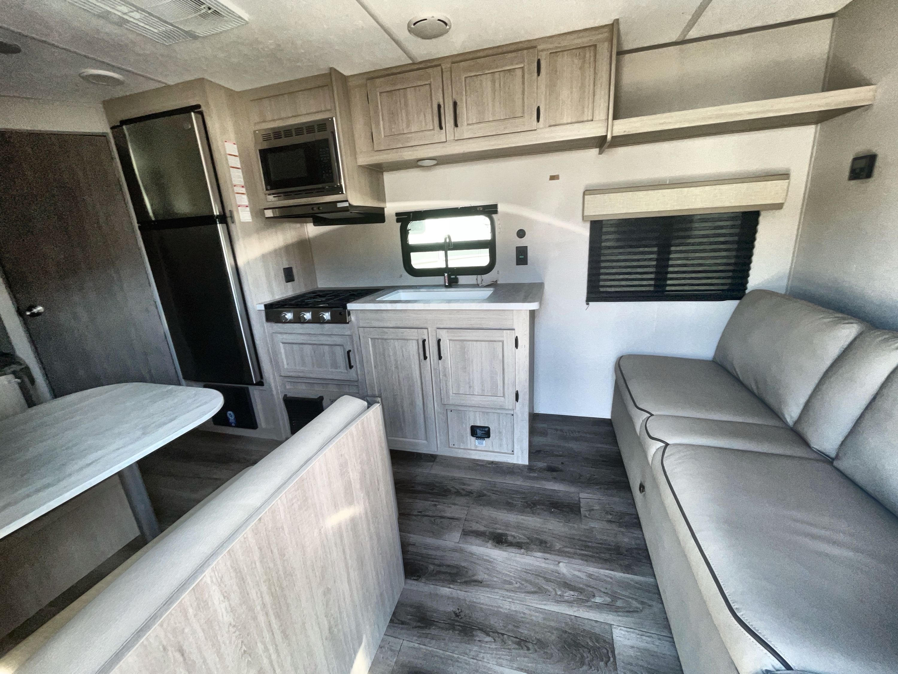 2024 Coachmen CATALINA SUMMIT 261BH in jacksonville FL