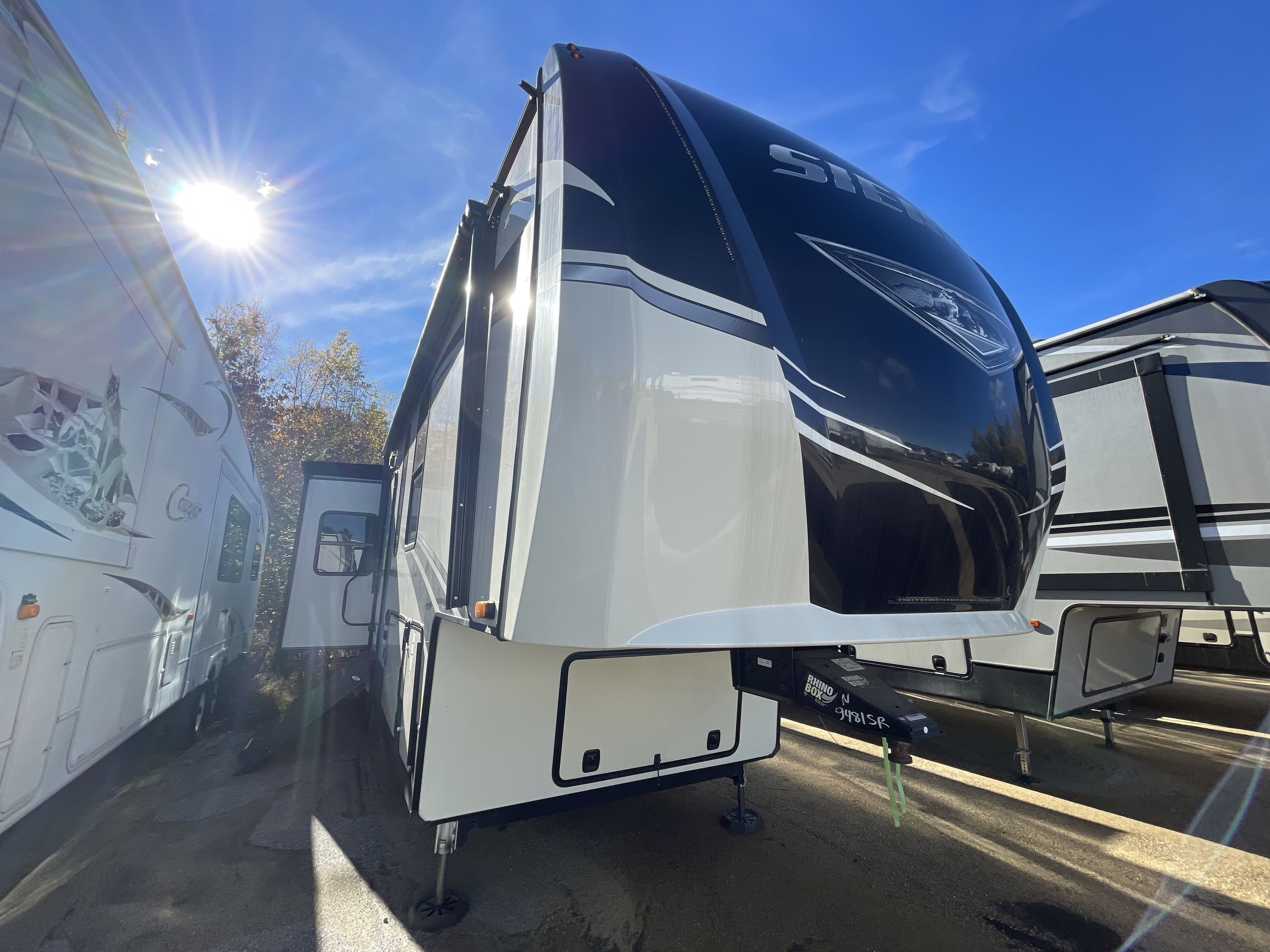 2020 Forest River SIERRA 321RL in chichester NH