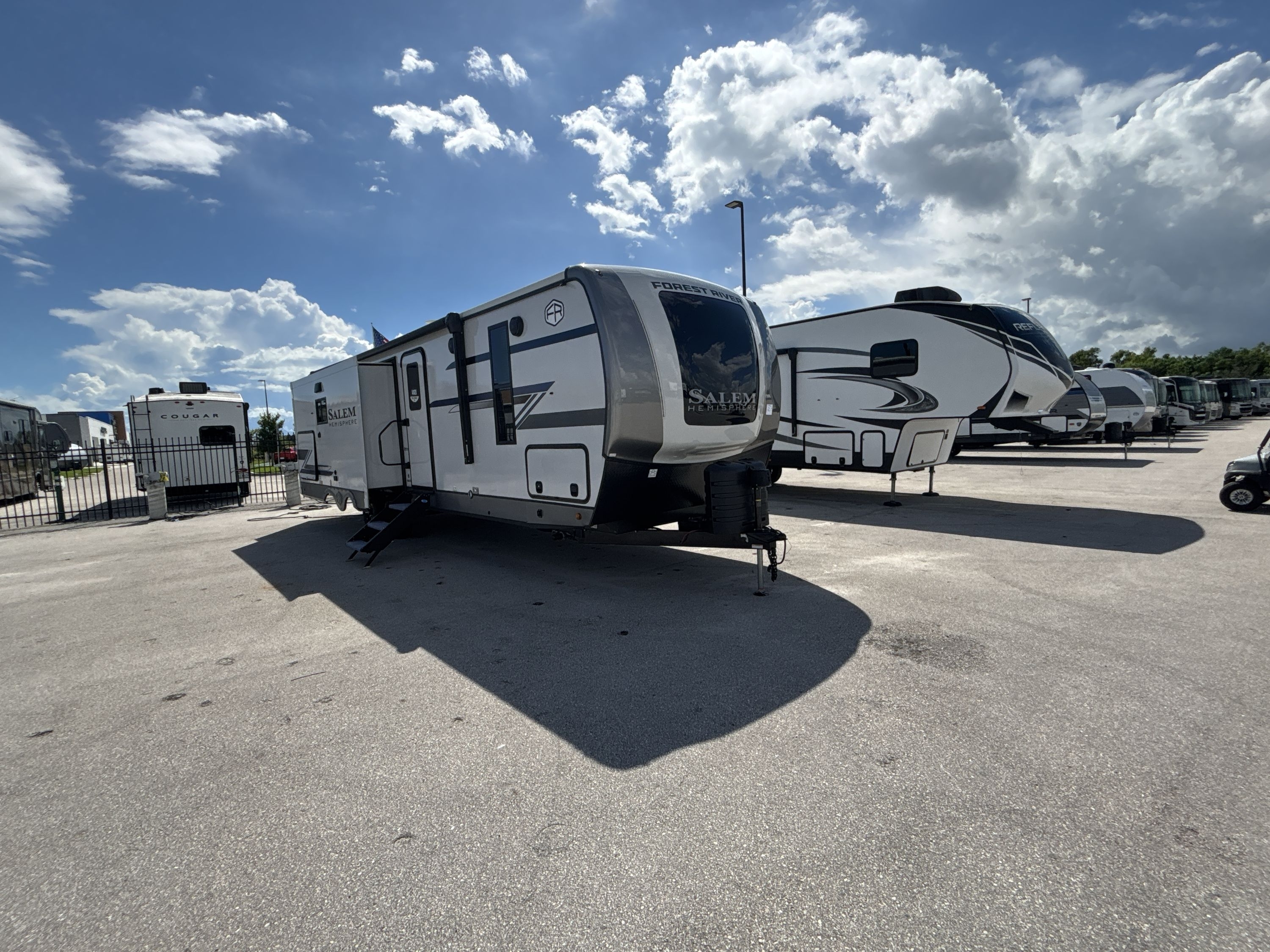 2025 Forest River SALEM HEMISPHERE 273RL in fort pierce FL