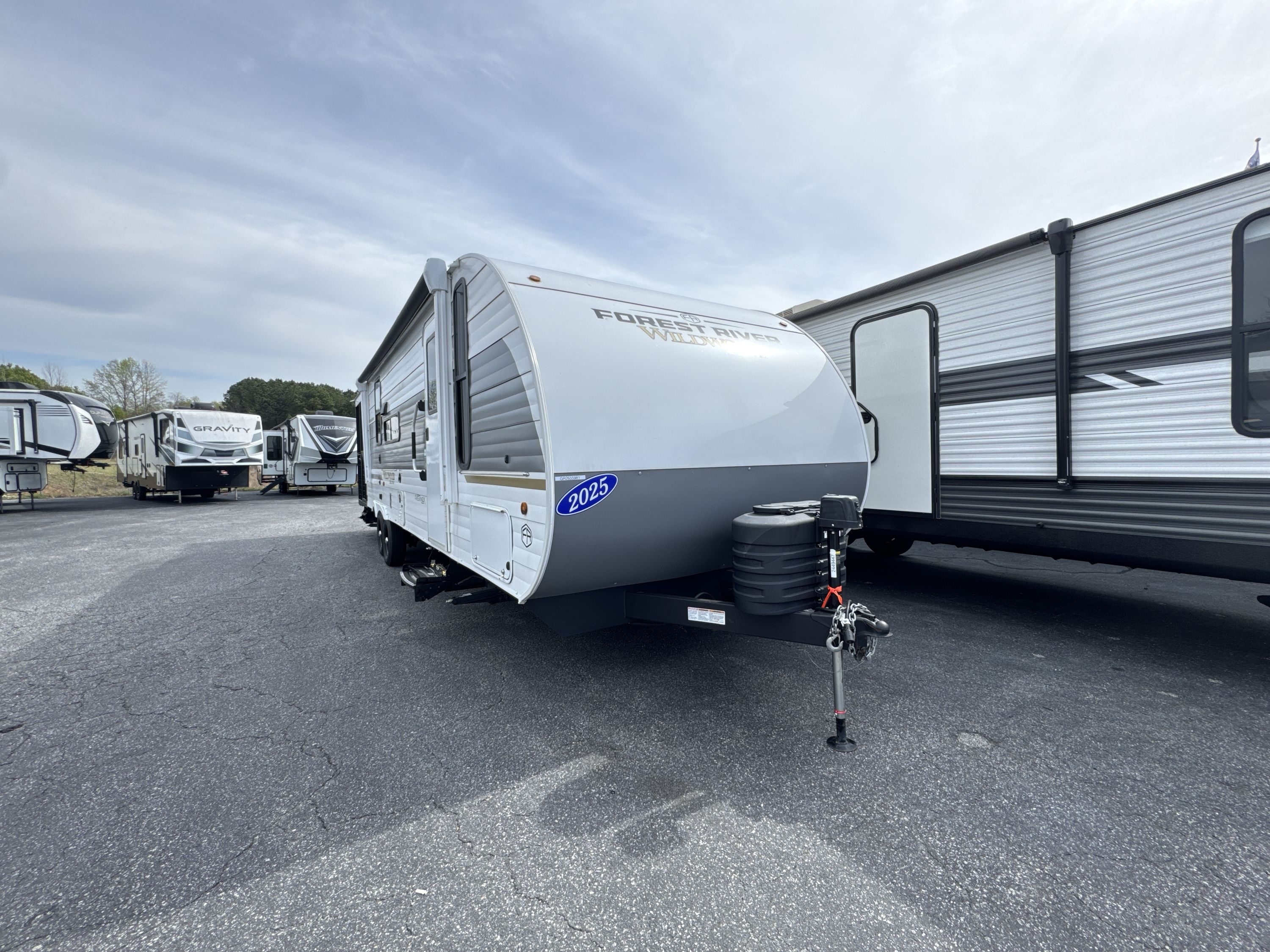 2025 Forest River WILDWOOD X-LITE 22VERANDA RV