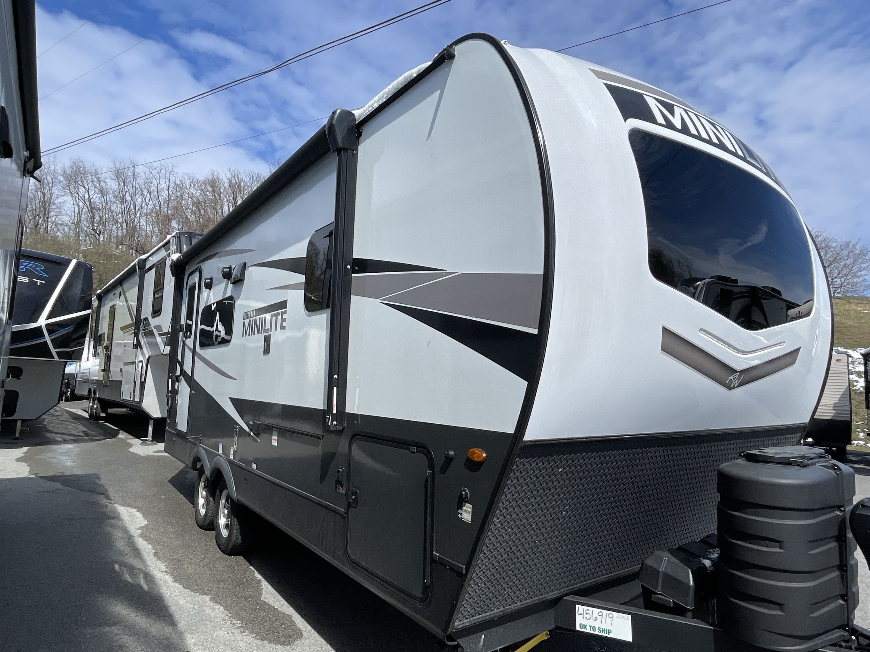 2024 Forest River ROCKWOOD MINI LITE 2205S RV