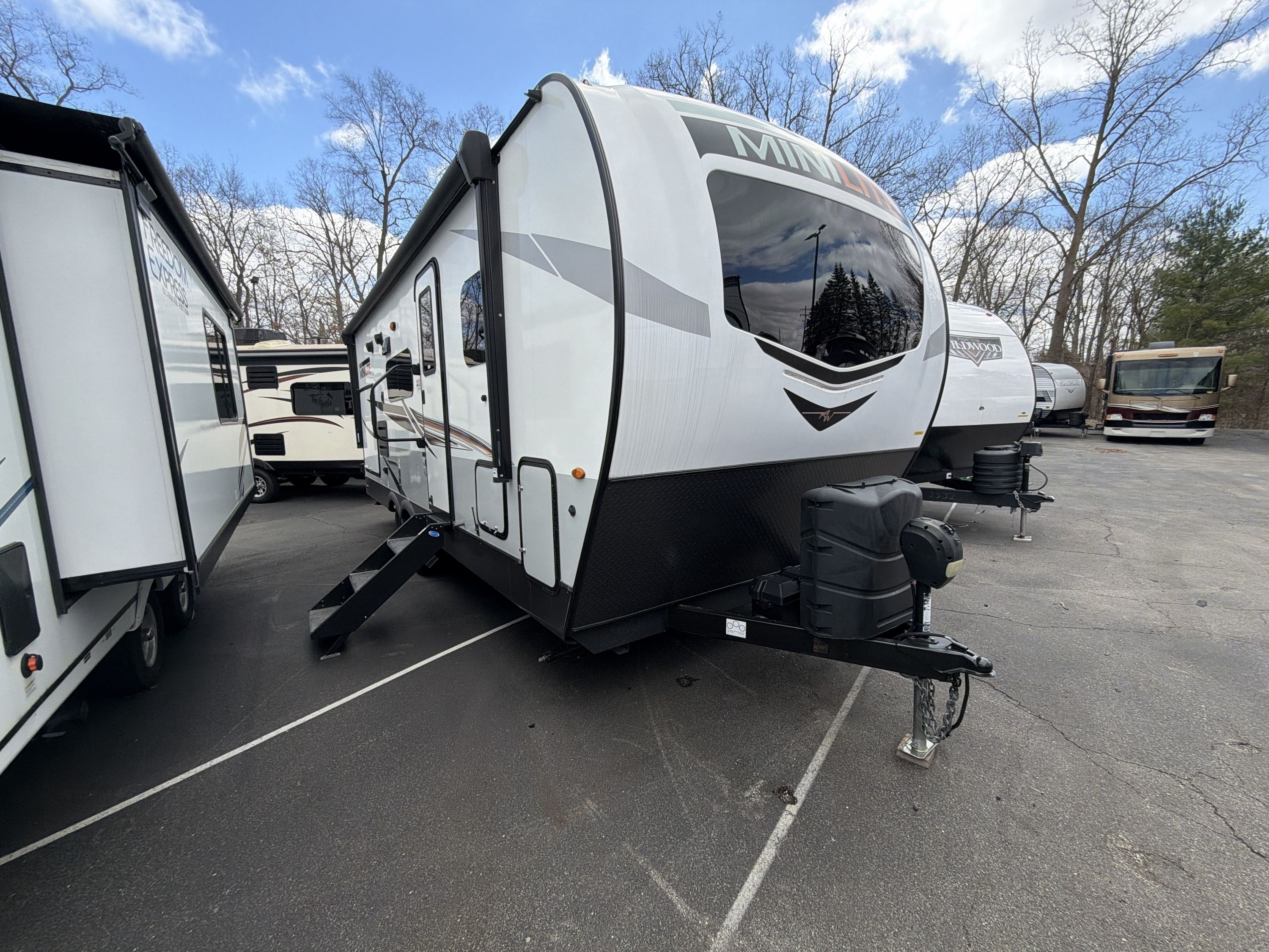 2022 Forest River ROCKWOOD MINI LITE 2507S RV