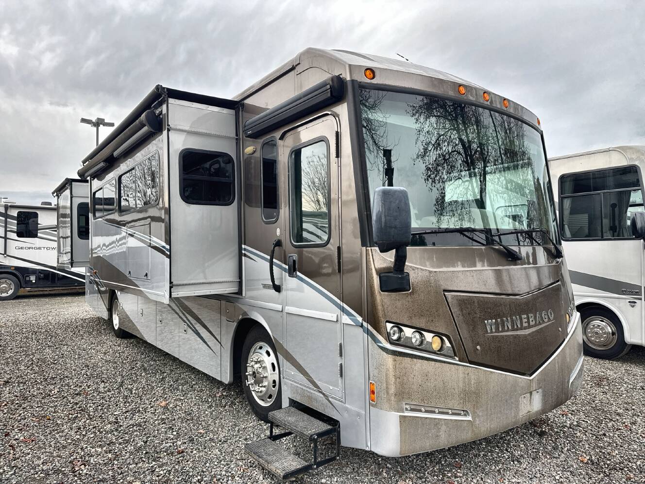 A photo of this 2016 Winnebago SOLEI 36G
