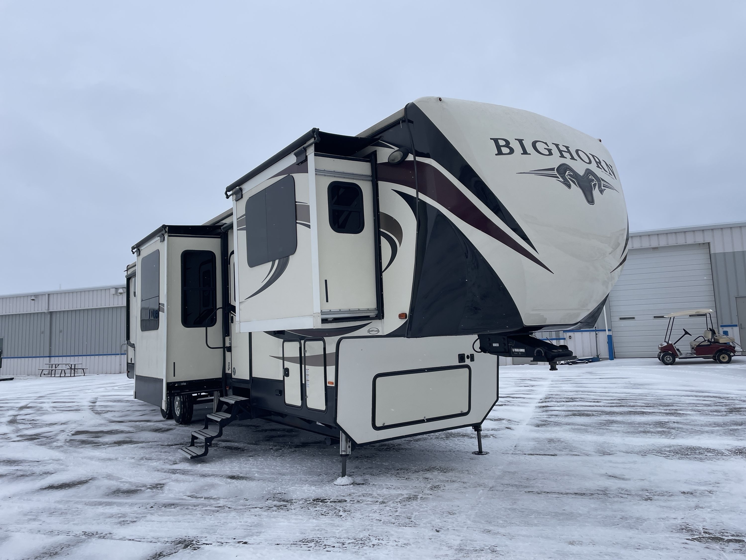 2019 Heartland BIGHORN 3950FL RV