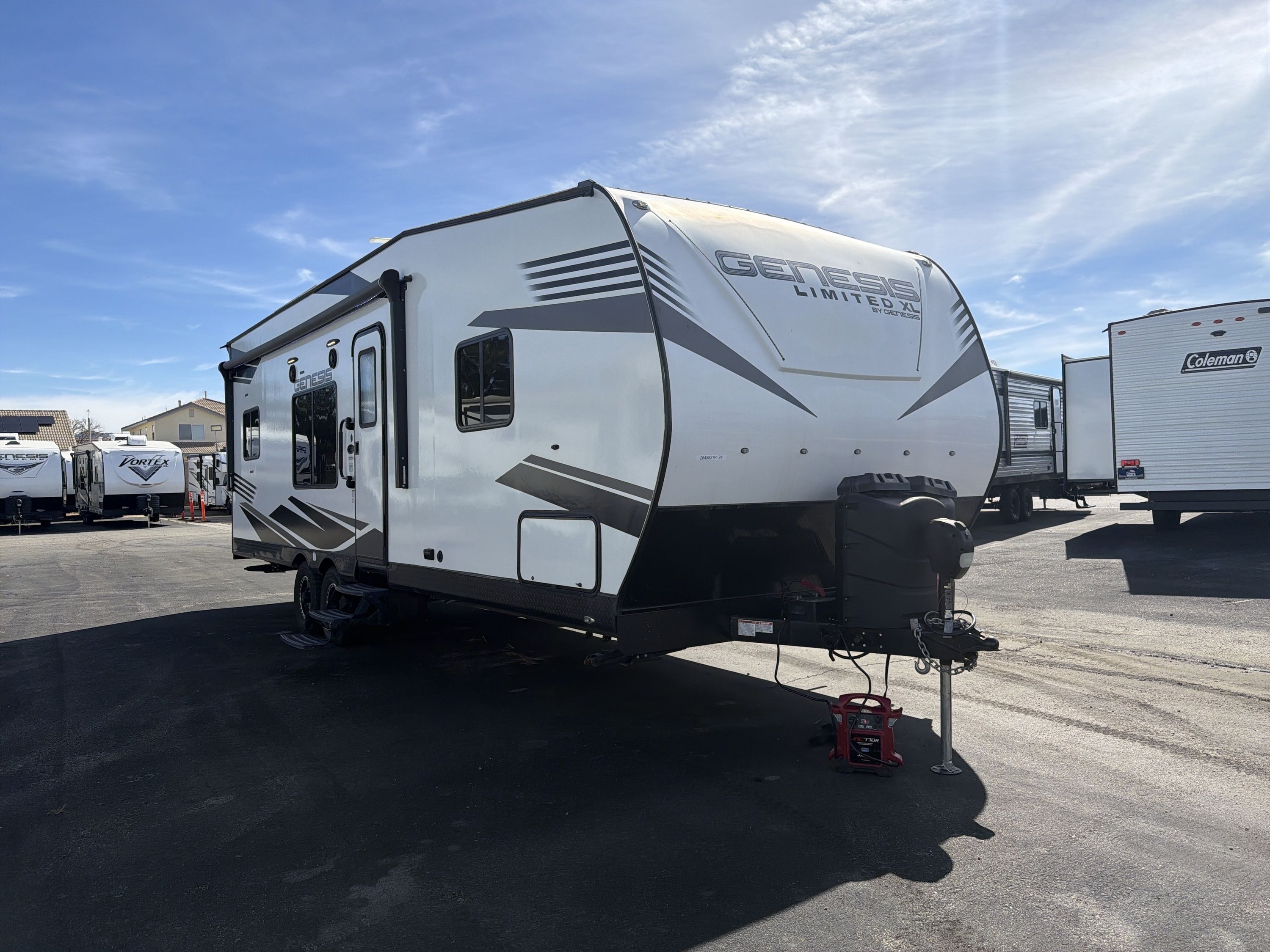 2024 Genesis Supreme GENESIS SUPREME G2515XL Travel Trailer Toy Hauler RV