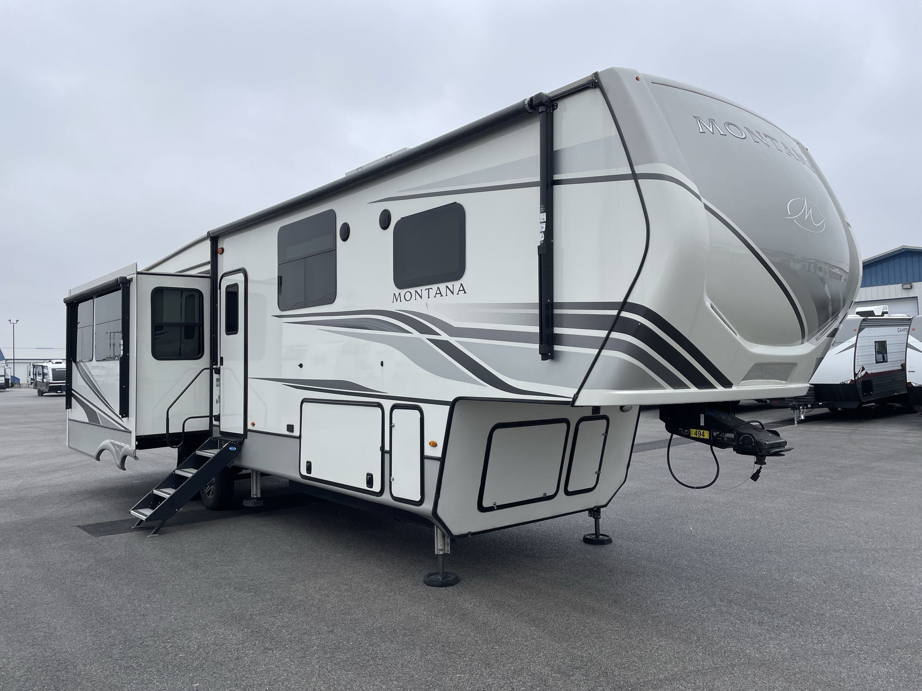 2022 Keystone MONTANA 3231CK RV