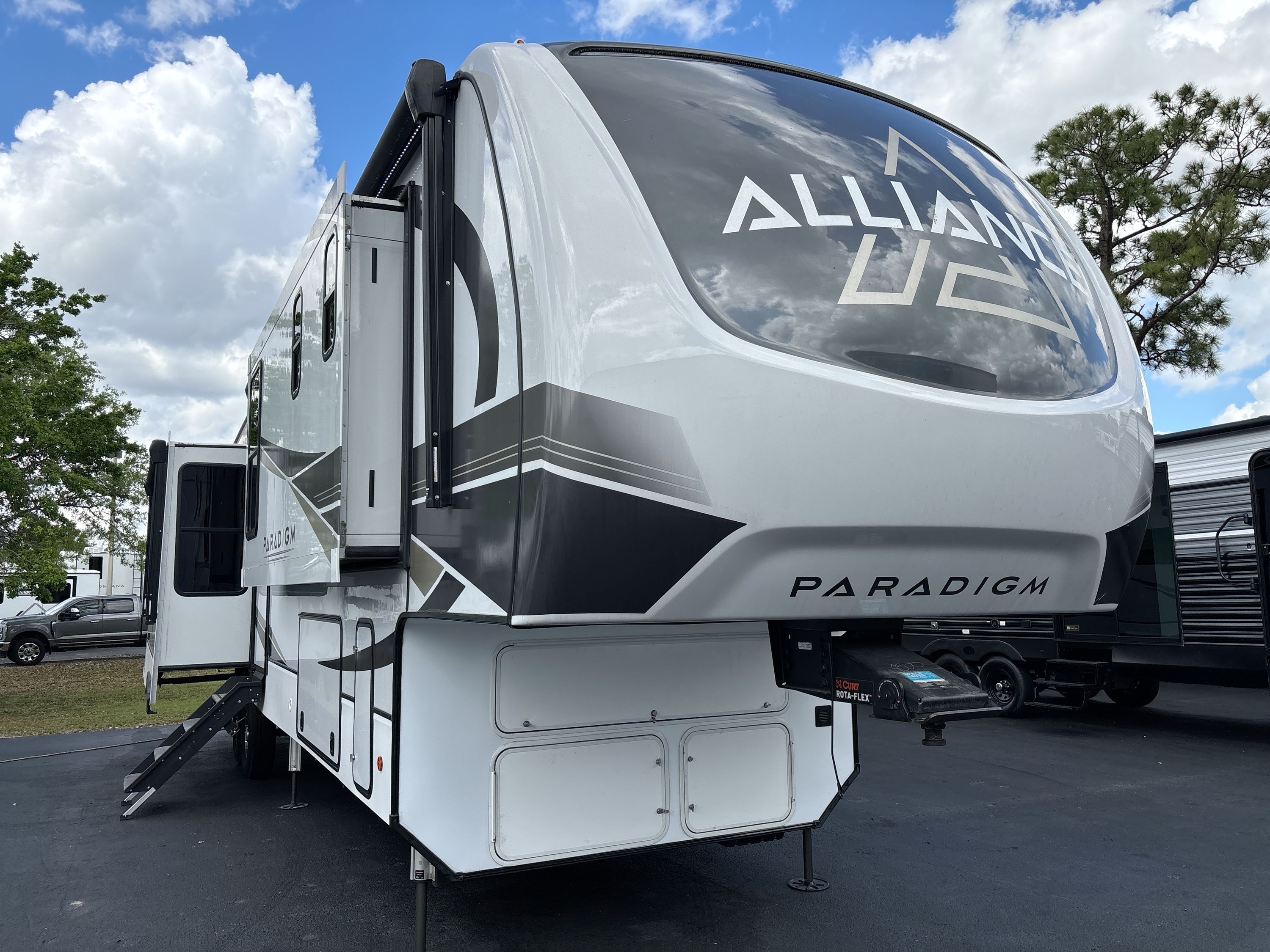2024 Alliance PARADIGM 382RK RV