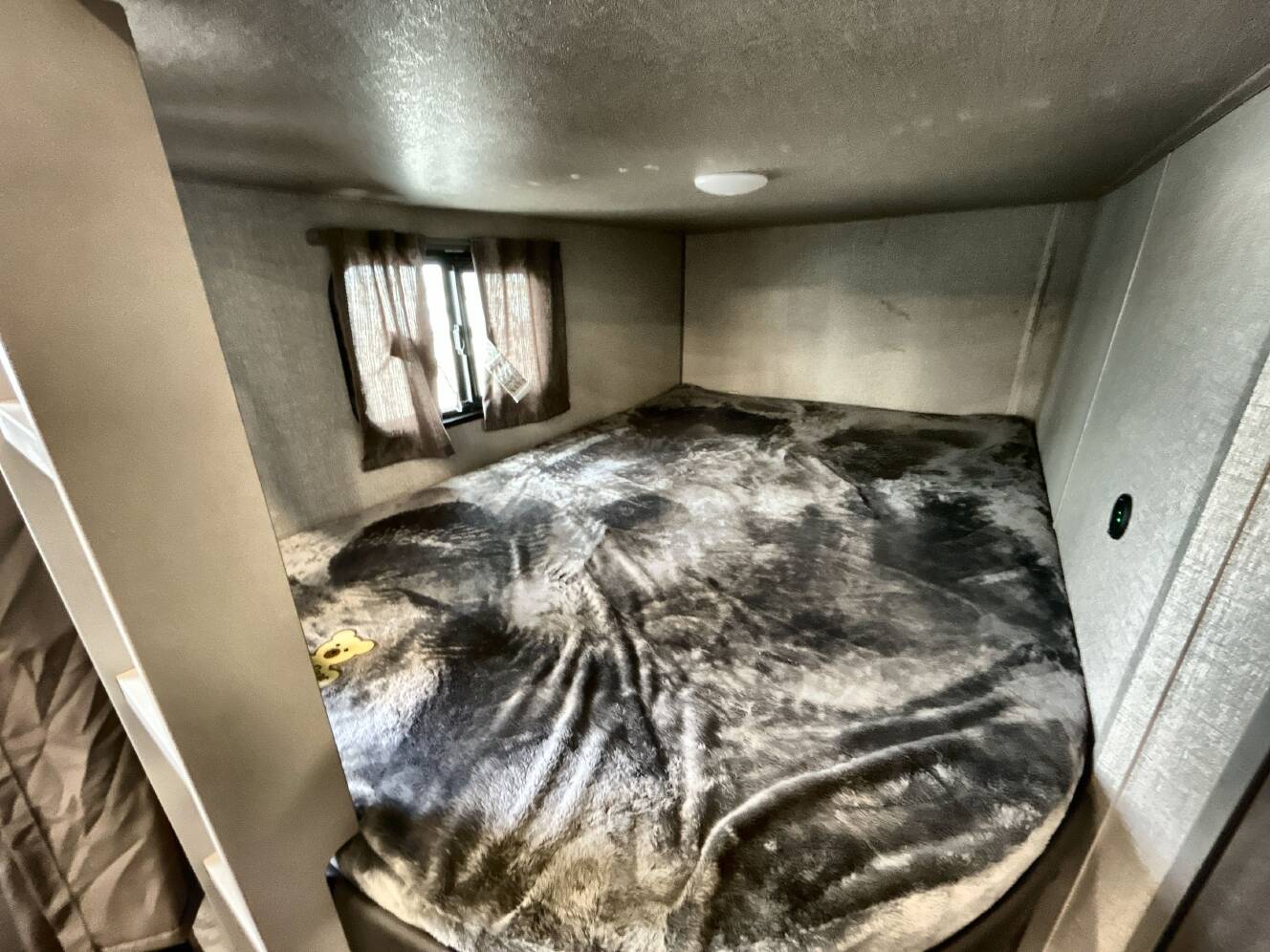 A photo of this 2023 Coachmen CATALINA LEGACY 263BHSCK