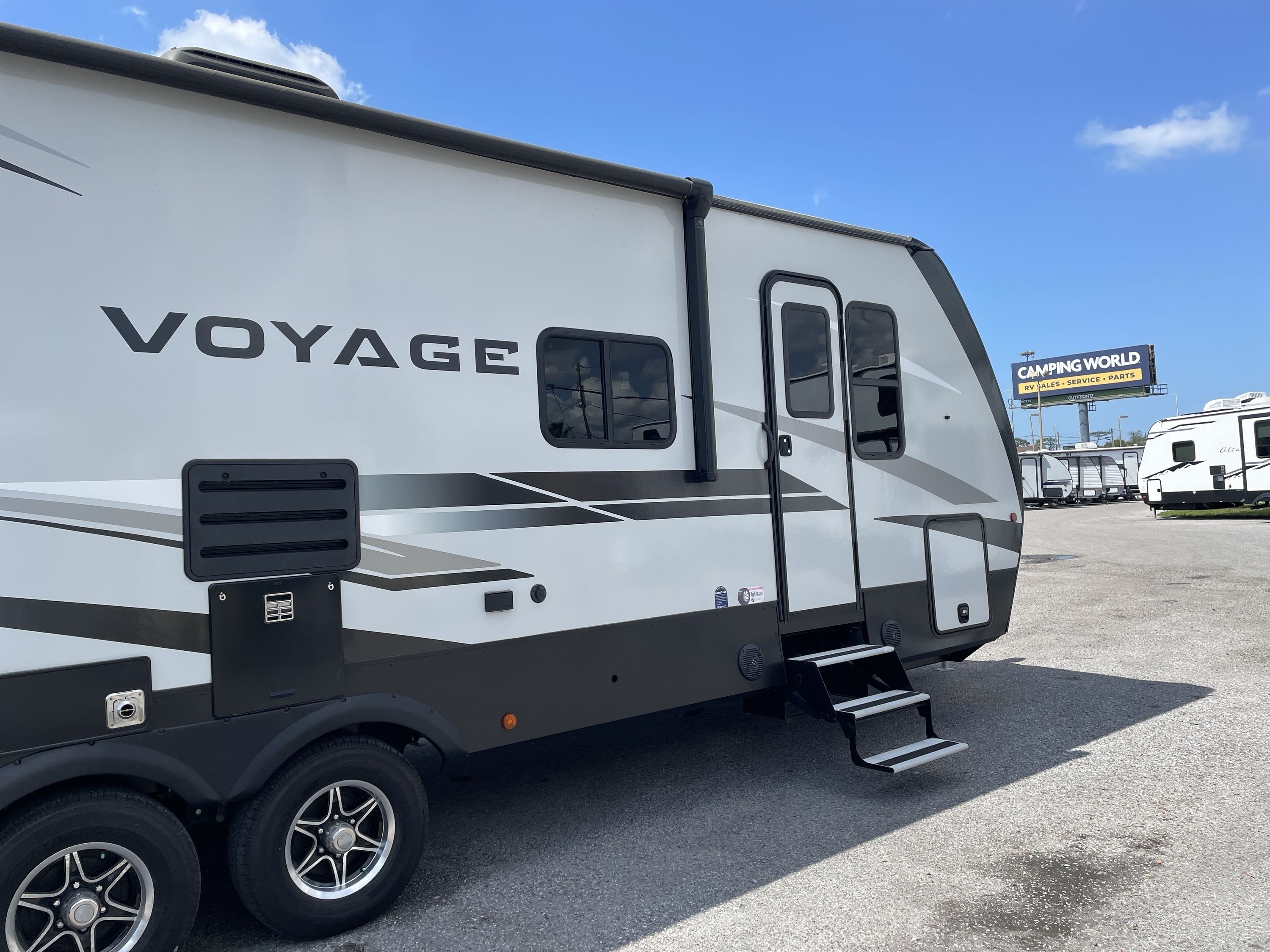 2022 Winnebago VOYAGE 2831RB RV