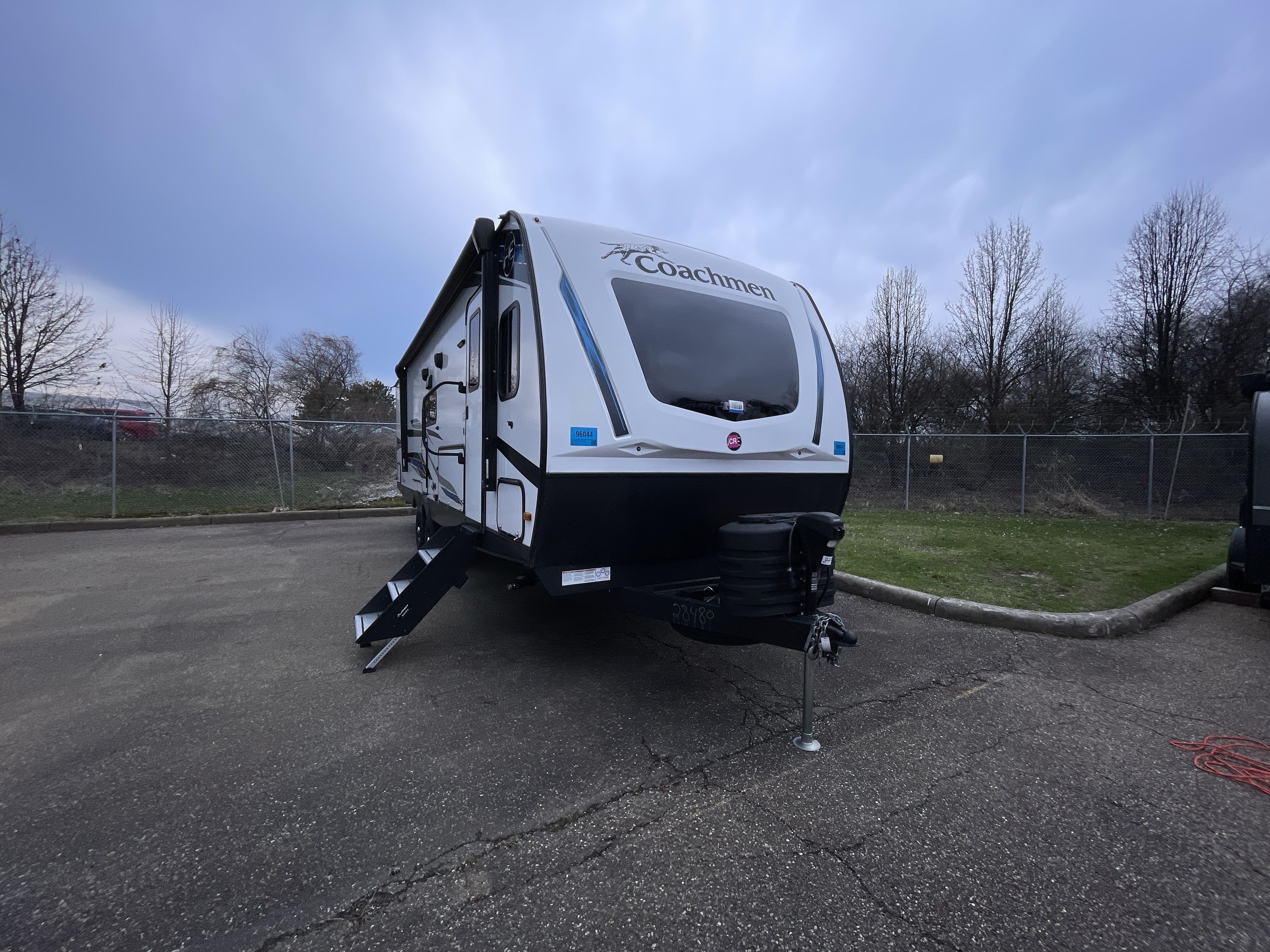 2024 Coachmen FREEDOM EXPRESS ULTRA LITE 298FDS in akron OH