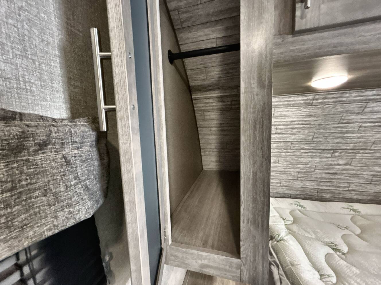 A photo of this 2023 Coachmen CATALINA LEGACY 263BHSCK