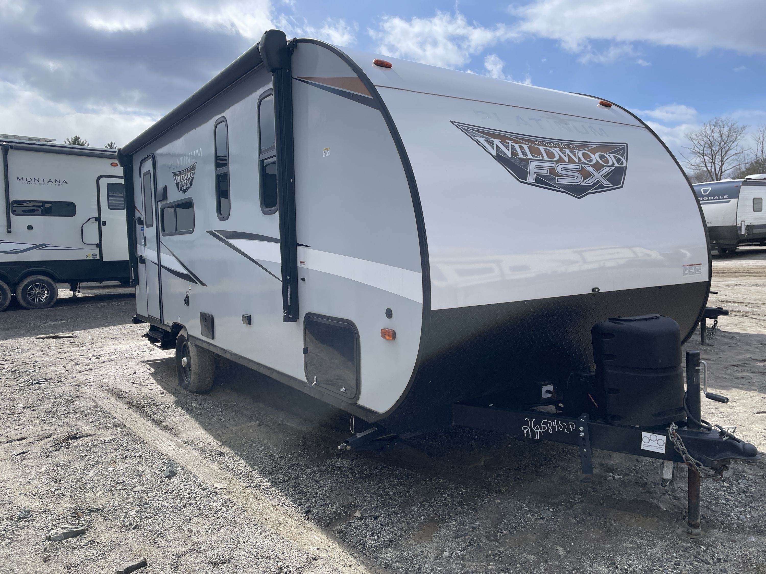 2023 Forest River WILDWOOD FSX 163RDSK RV