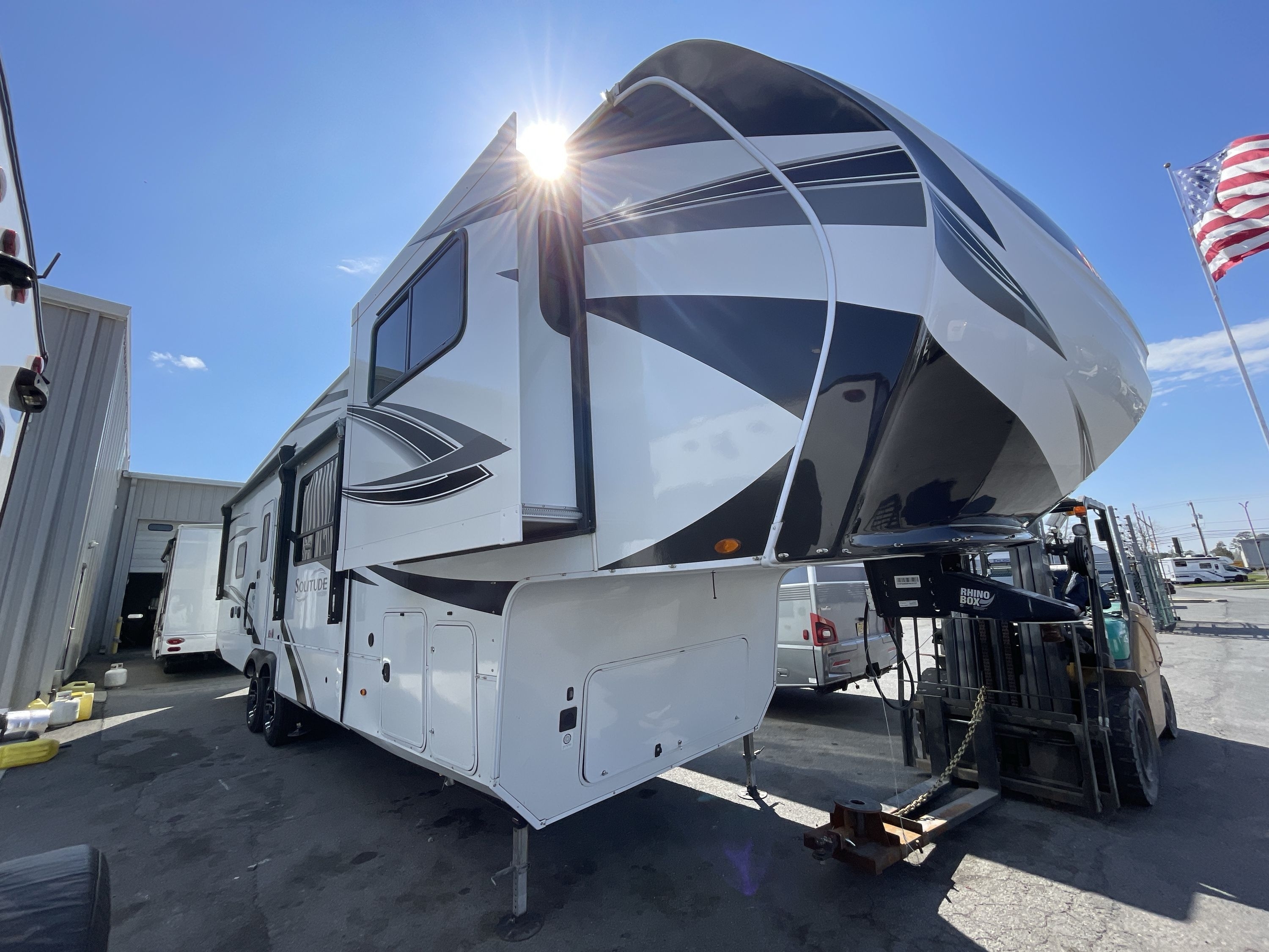 2023 Grand Design SOLITUDE 346FLS RV